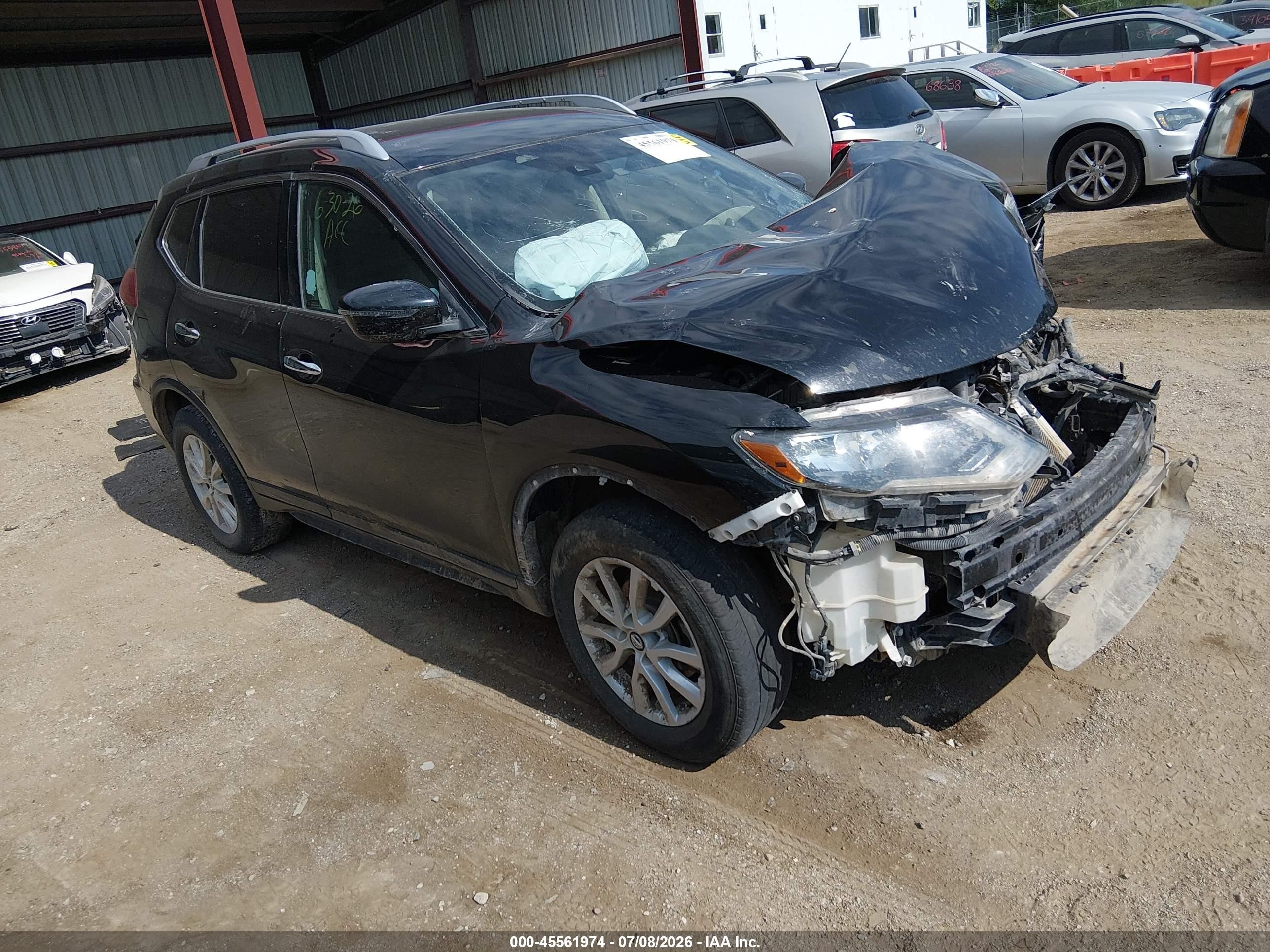 2020 Nissan Rogue SV, VIN KNMAT2MV0LP535757 — Front end