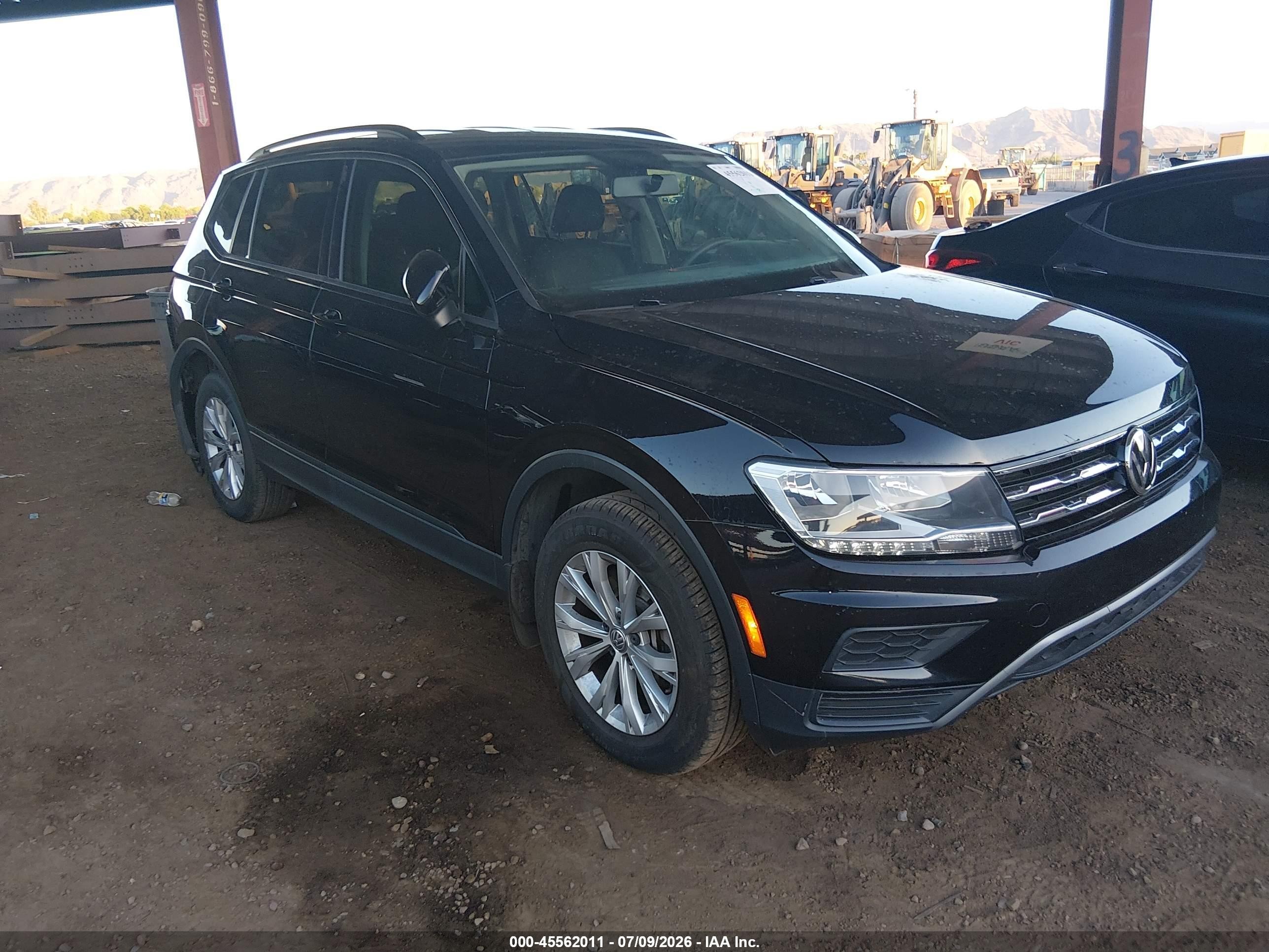 2020 Volkswagen Tiguan S, VIN 3VV1B7AX6LM029492 — Rear end
