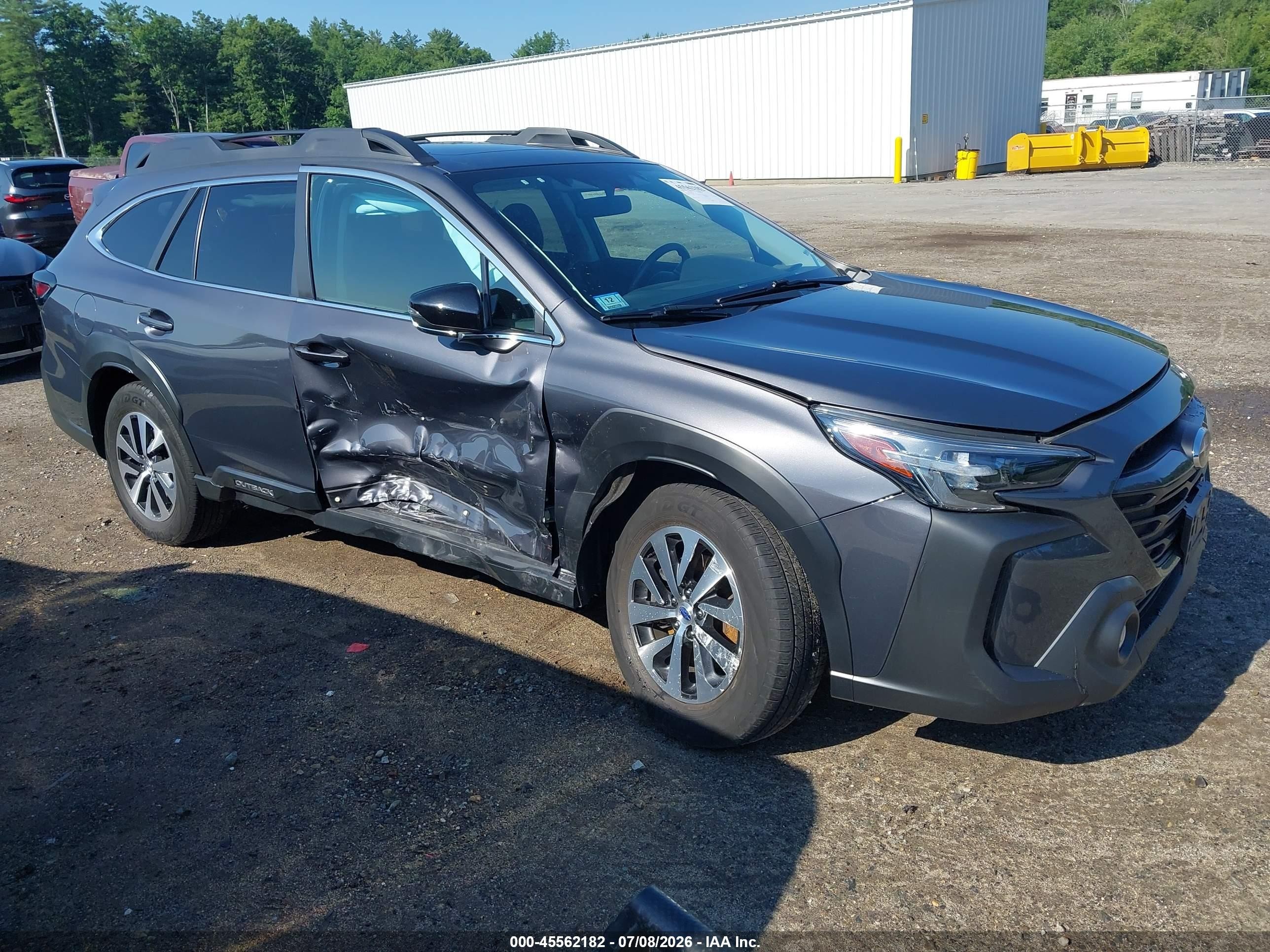 2023 Subaru Outback Premium, VIN 4S4BTAFC4P3170129 — Side