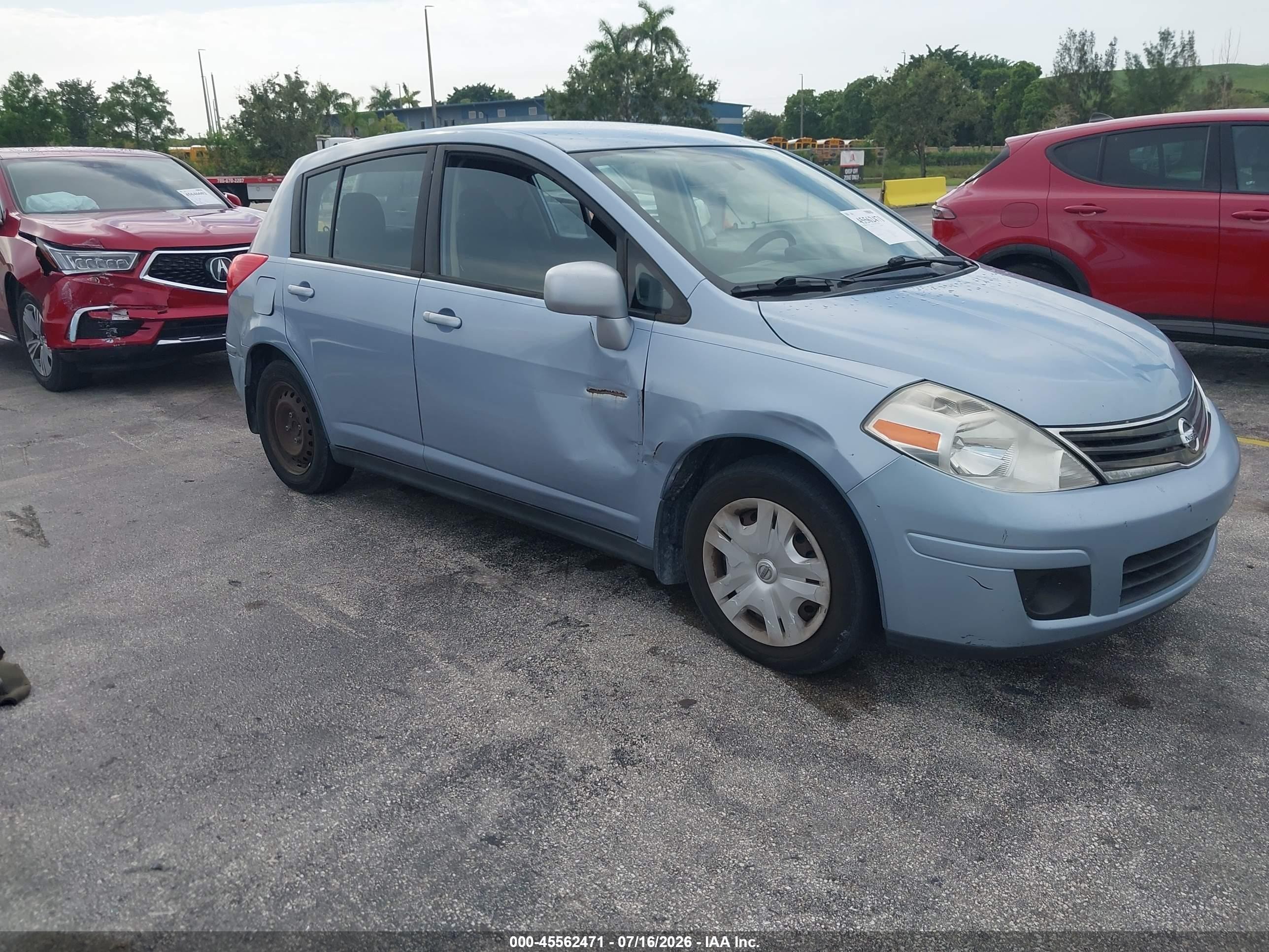 2011 Nissan Versa S, VIN 3N1BC1CP9BL492311 — Normal wear