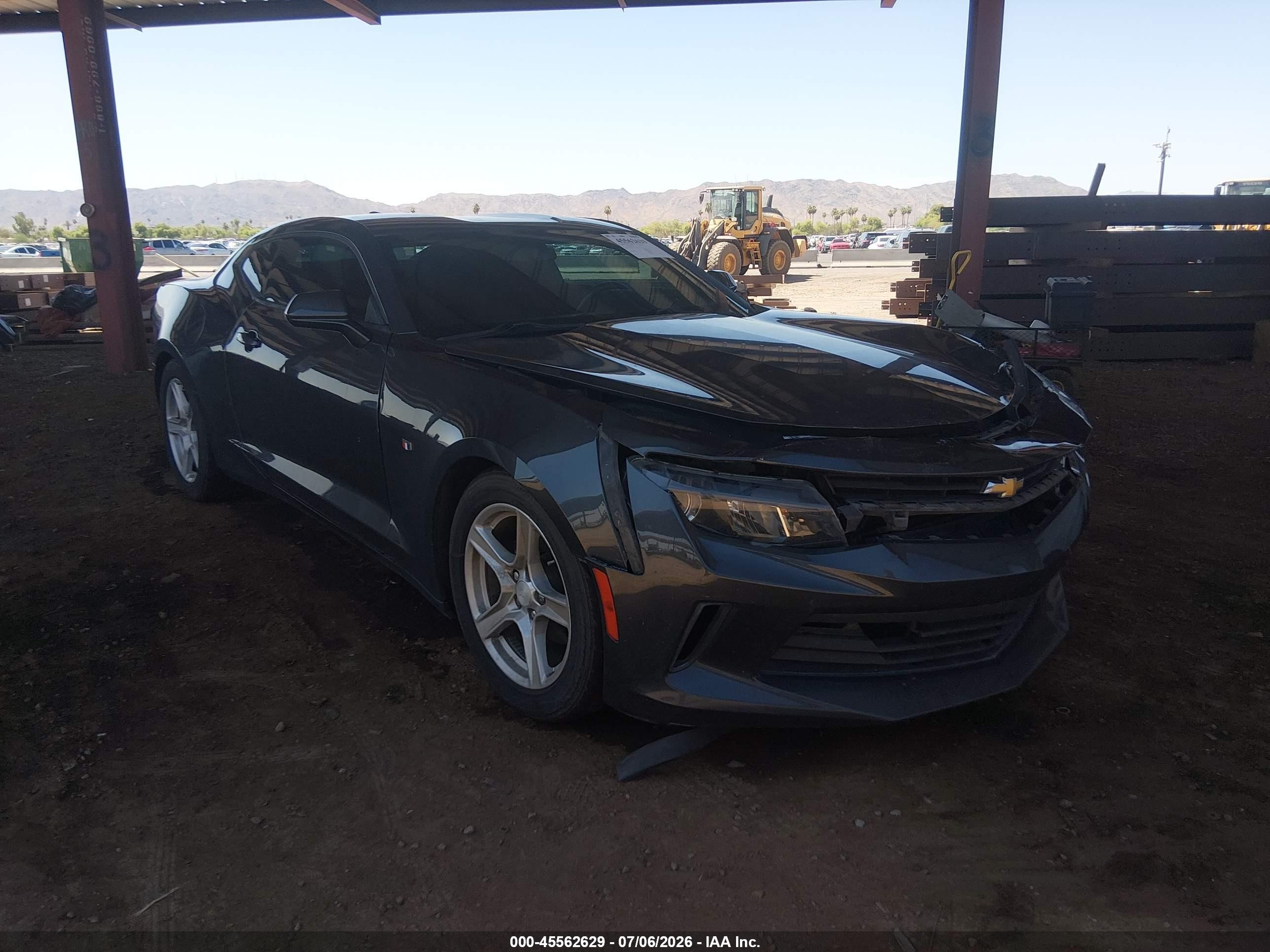 2017 Chevrolet Camaro 1LS, VIN 1G1FA1RX9H0139321 — Front end