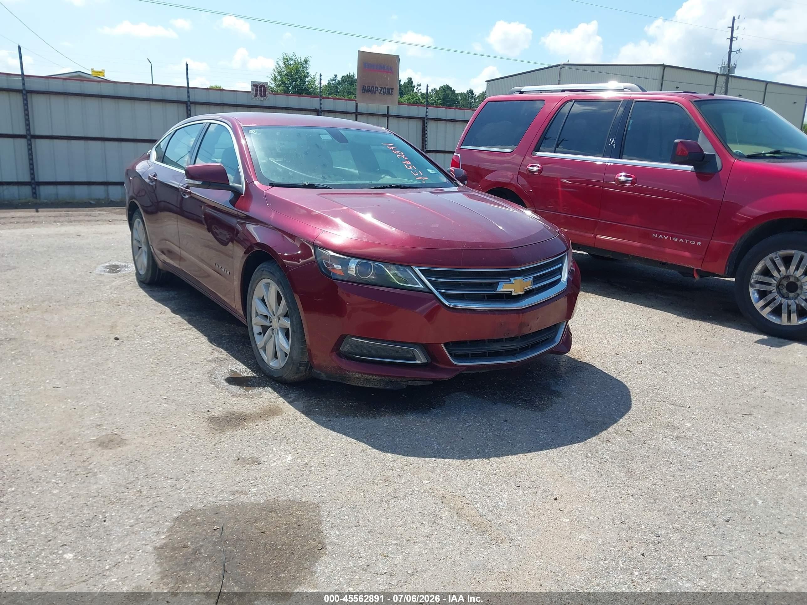 2017 Chevrolet Impala LT, VIN 2G1105SA3H9116150 — Normal wear