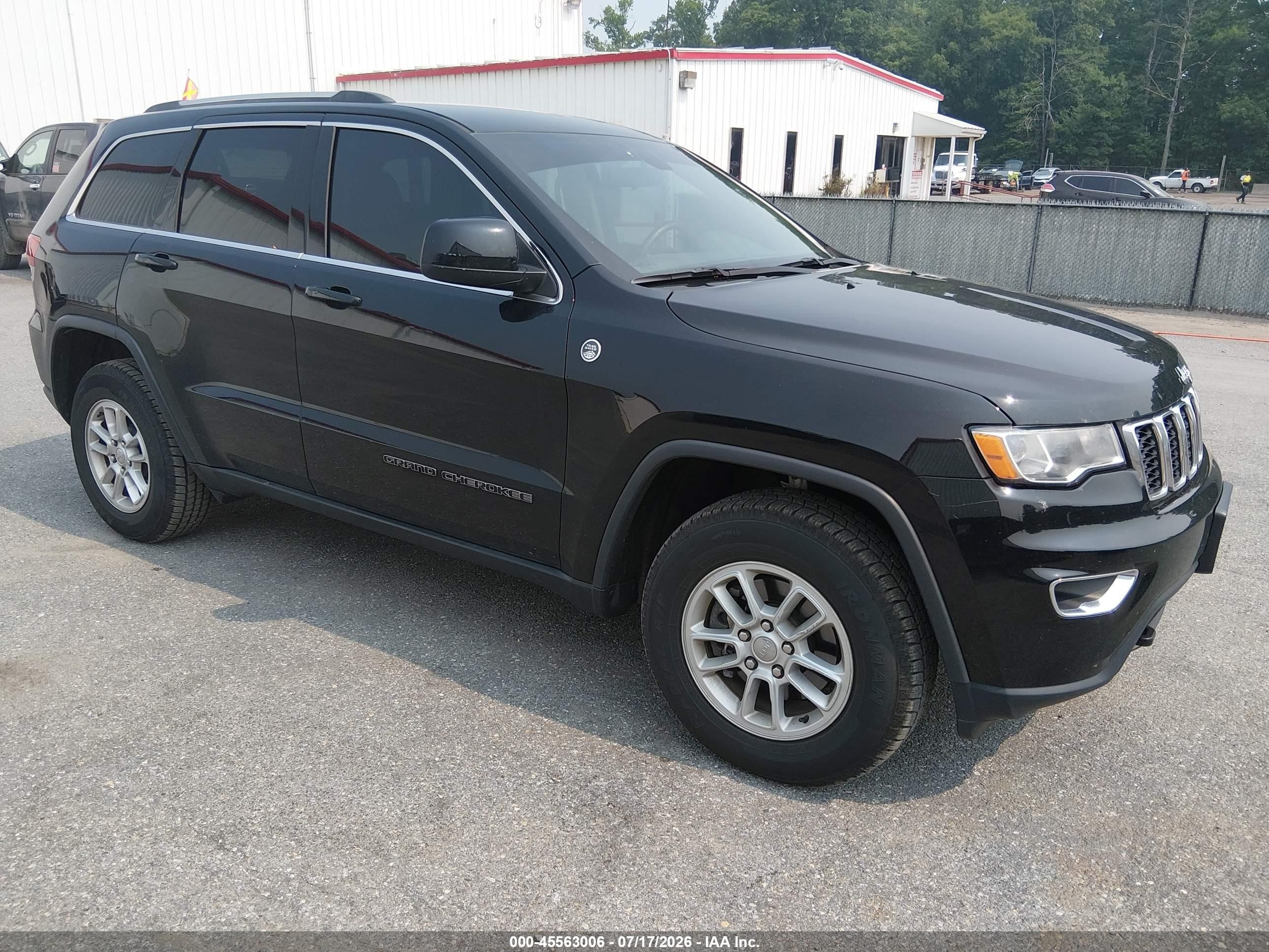 2019 Jeep Grand Cherokee Altitude, VIN 1C4RJFAG8KC754221 — Normal wear