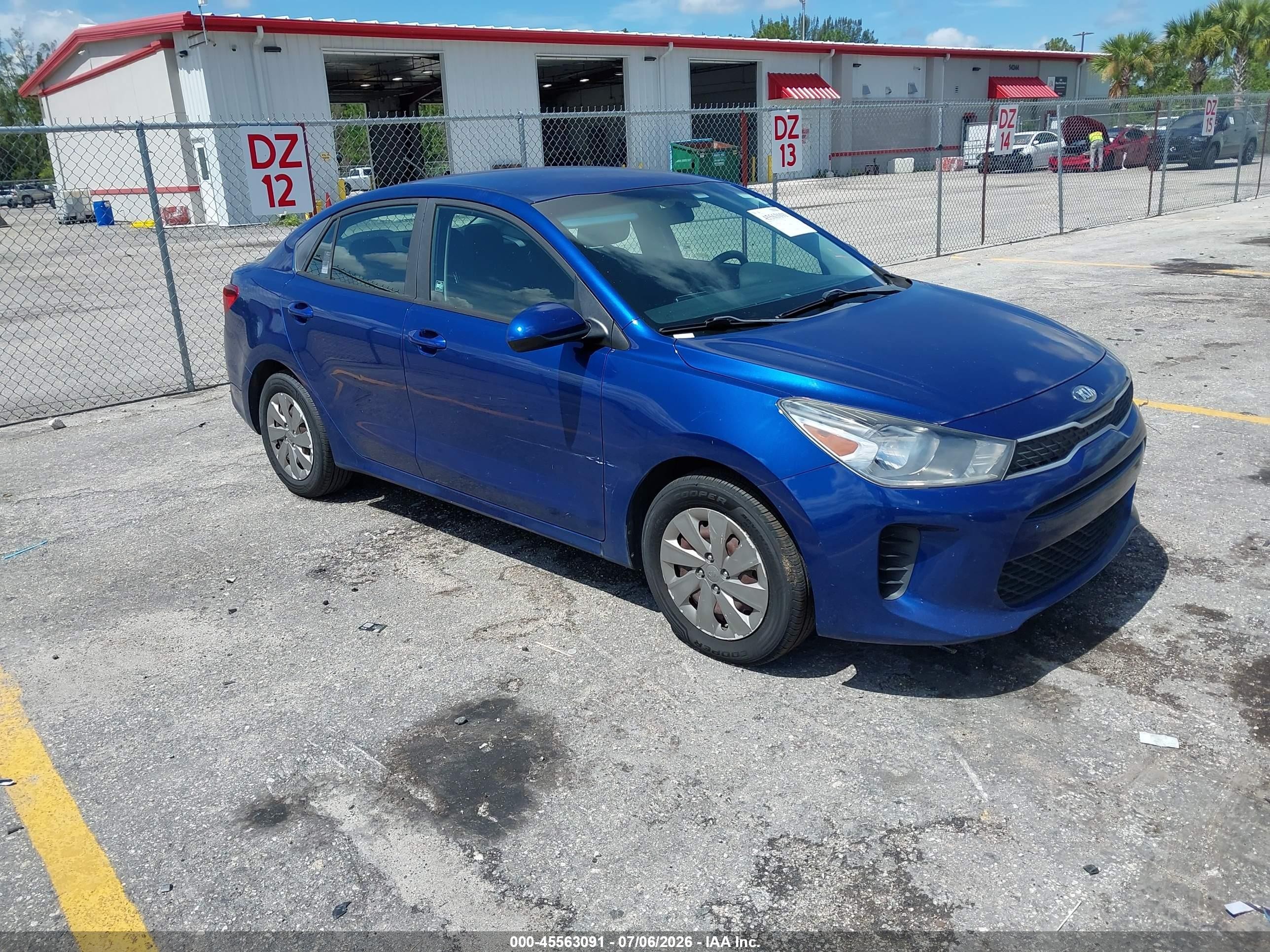 2019 Kia Rio S, VIN 3KPA24AB1KE160081 — Normal wear