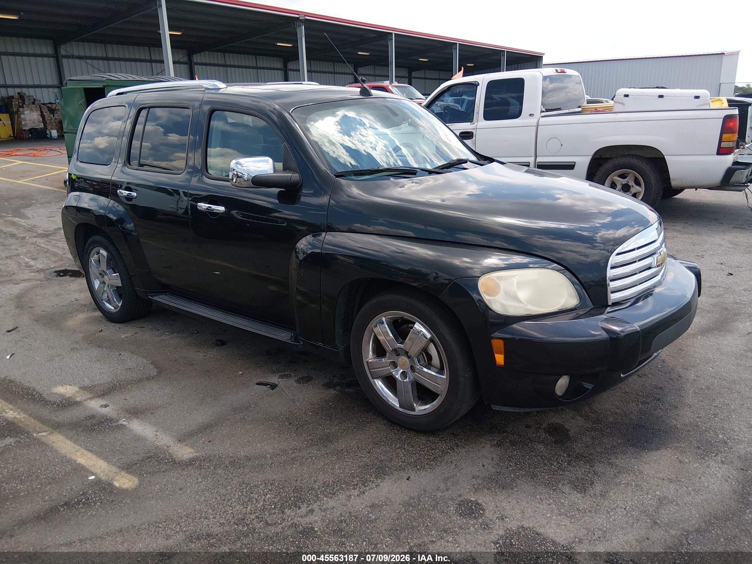 2011 Chevrolet HHR 2LT, VIN 3GNBACFU5BS583797 — Front end