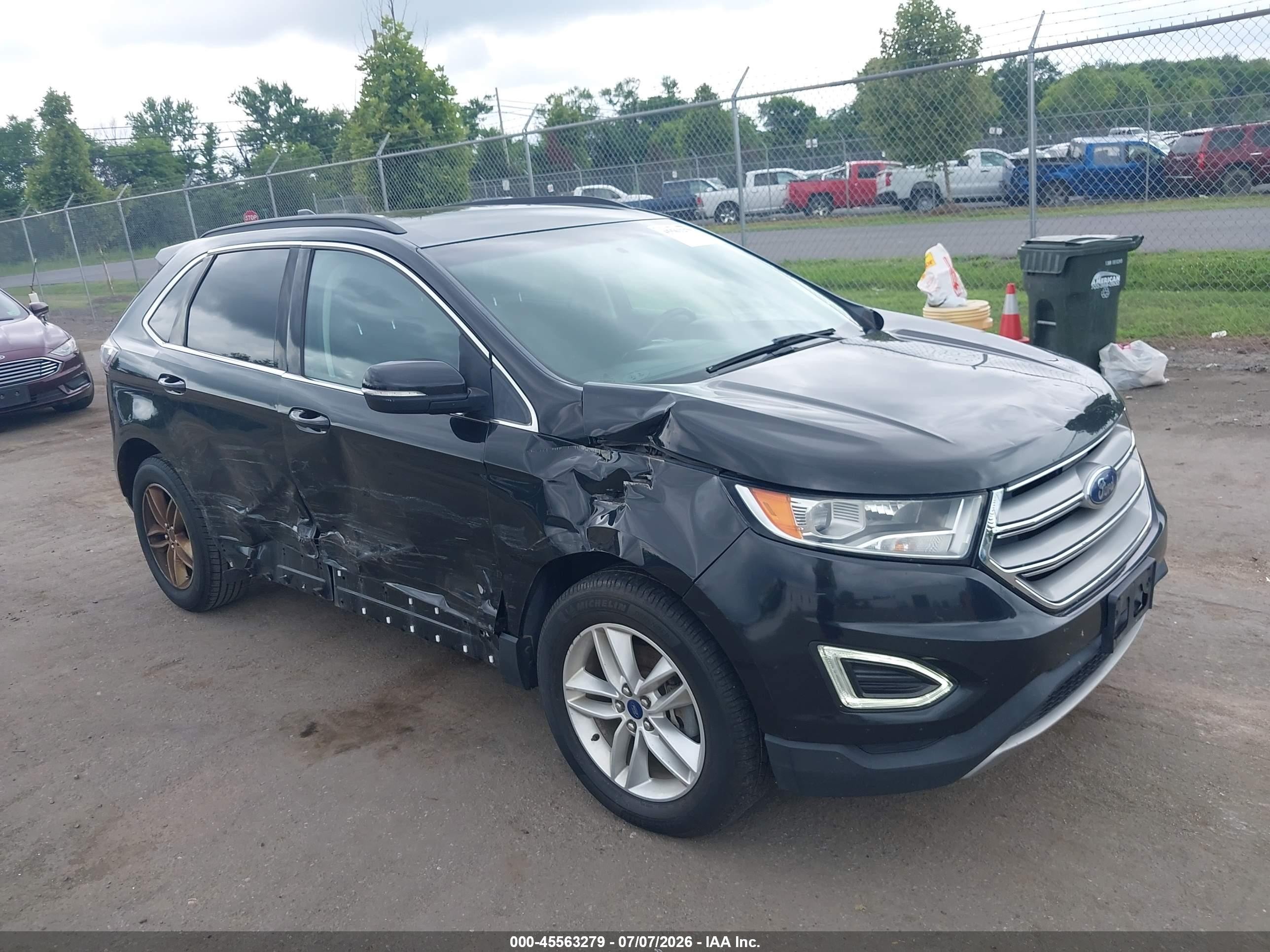 2015 Ford Edge SEL, VIN 2FMTK3J84FBB28967 — Side