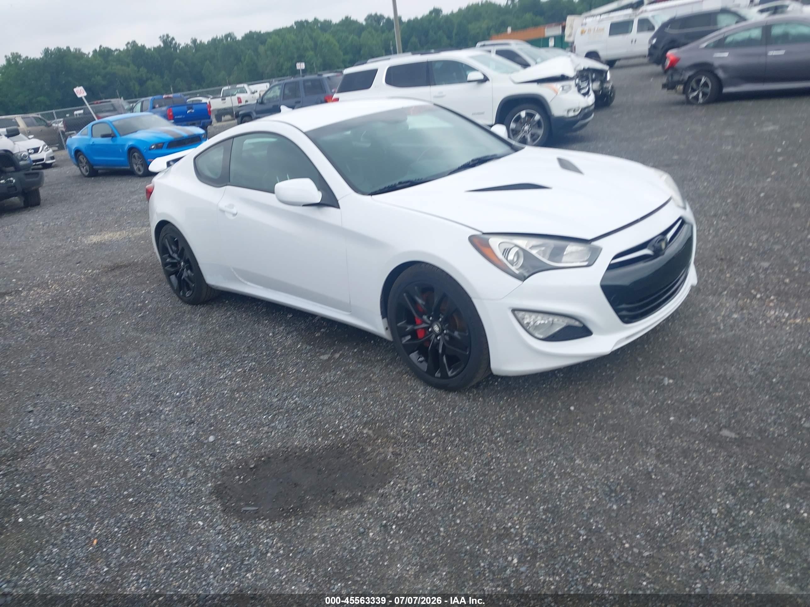 2014 Hyundai Genesis Coupe 2.0T, VIN KMHHT6KD4EU114852 — Not stated