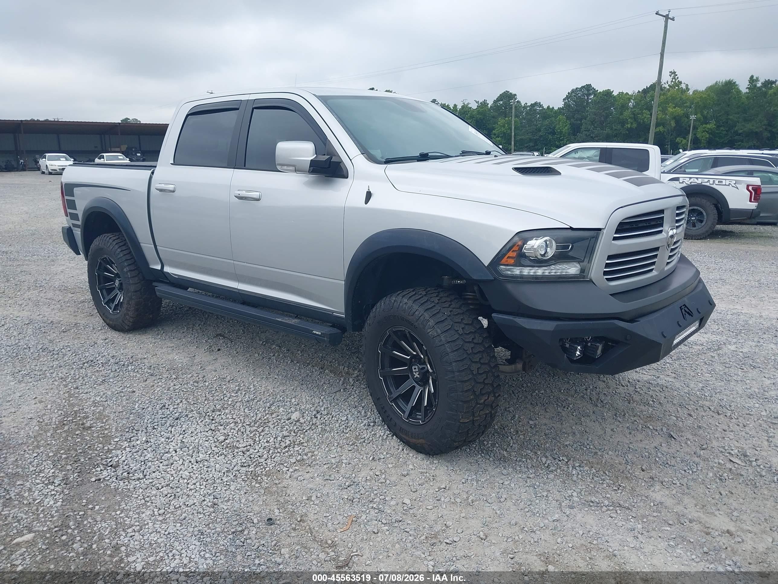 2017 Ram 1500 Sport, VIN 1C6RR7MT4HS601204 — Mechanical