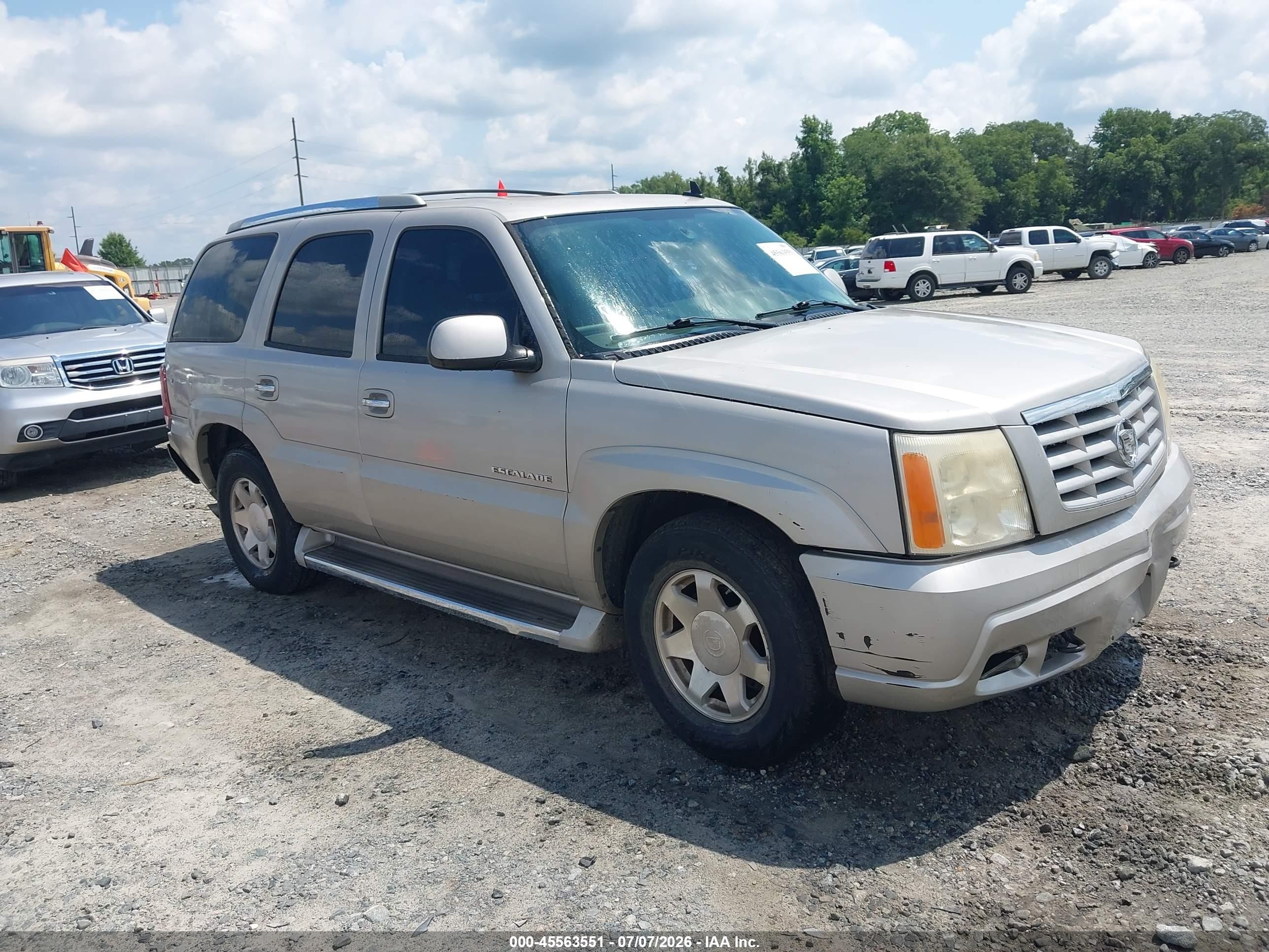 2006 Cadillac Escalade, VIN 1GYEC63N76R115510 — Rear end