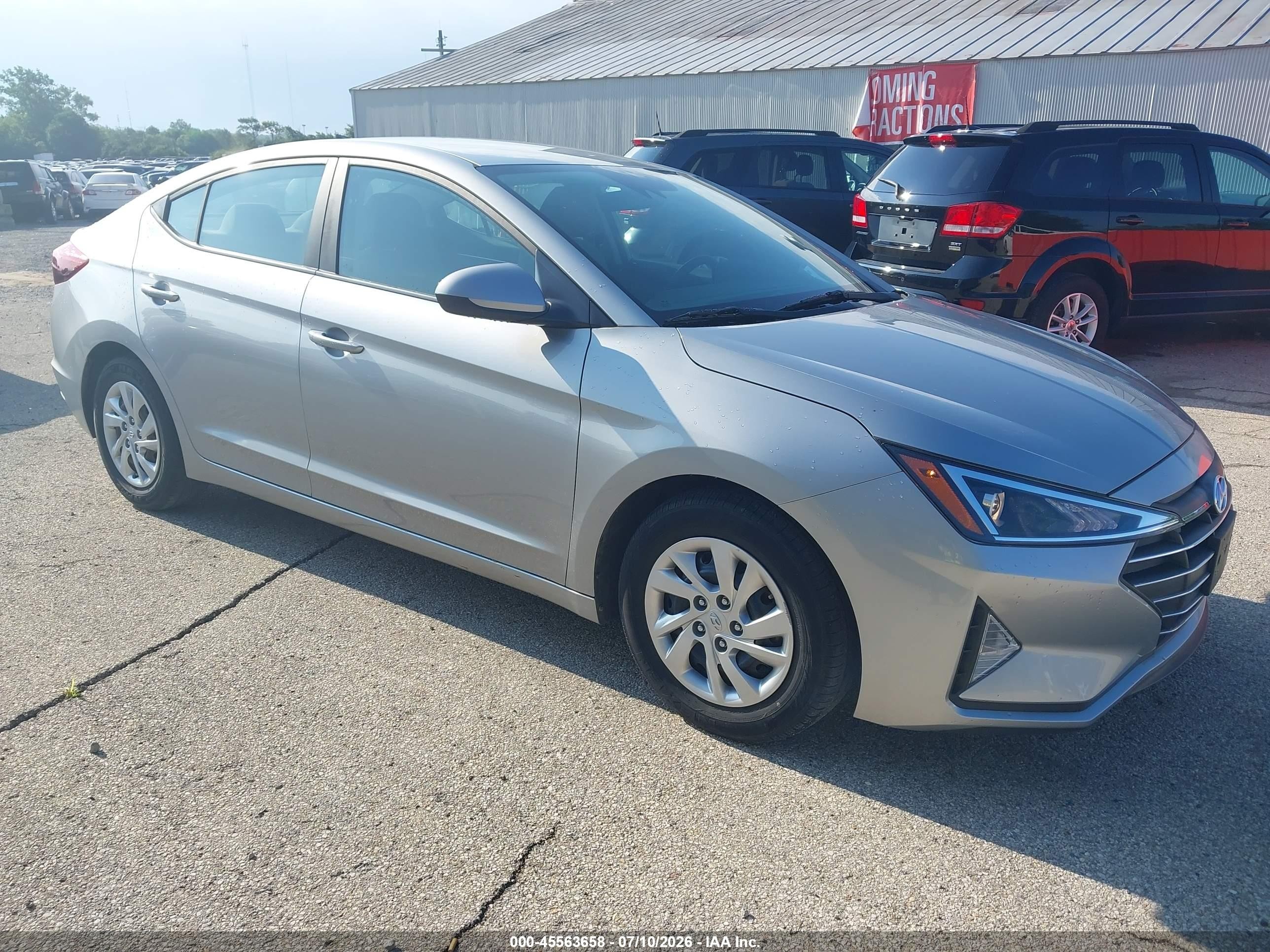 2020 Hyundai Elantra SE, VIN 5NPD74LF5LH602985 — Side