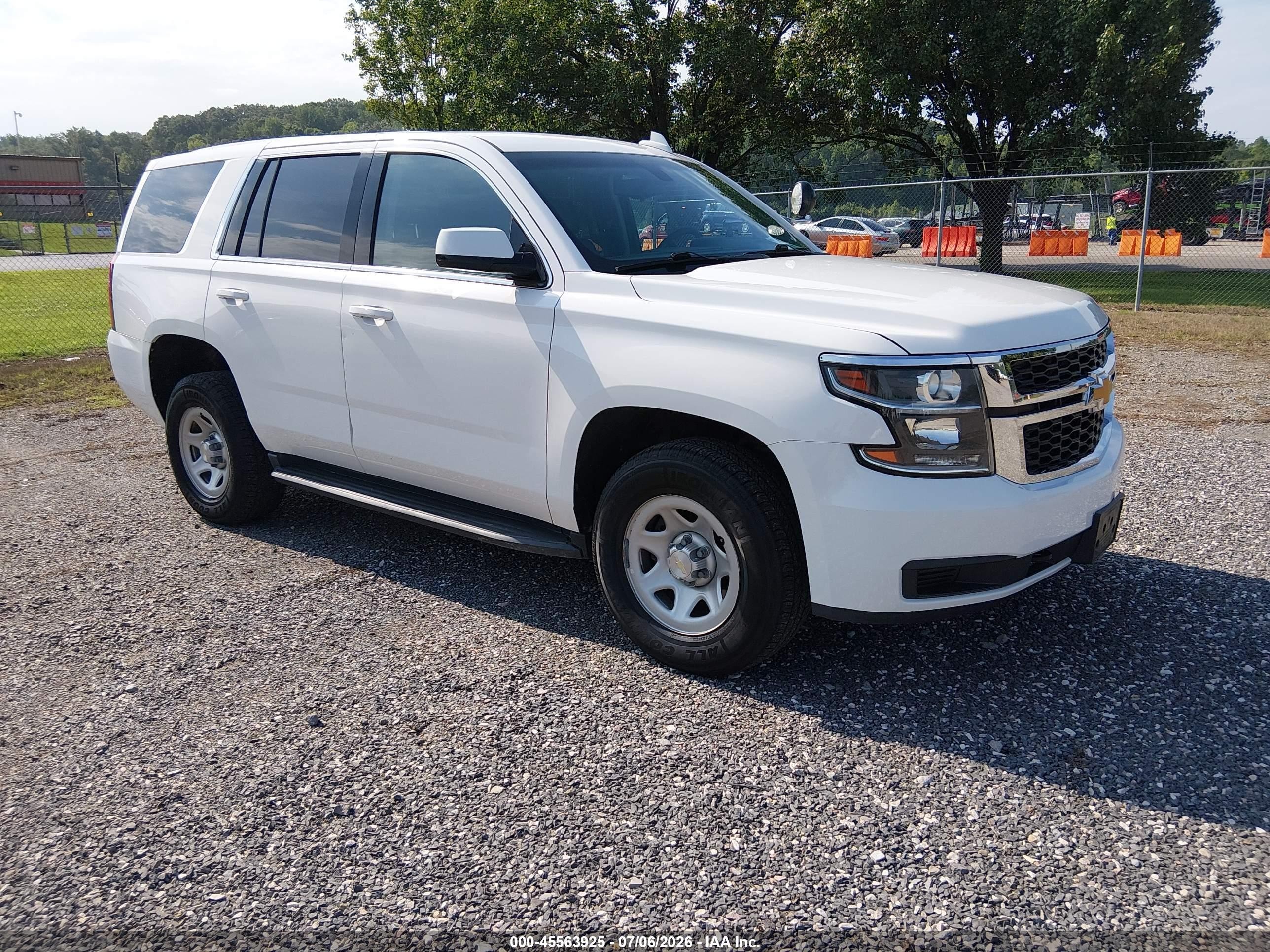 2018 Chevrolet Tahoe Commercial, VIN 1GNSKFEC0JR353657 — Normal wear