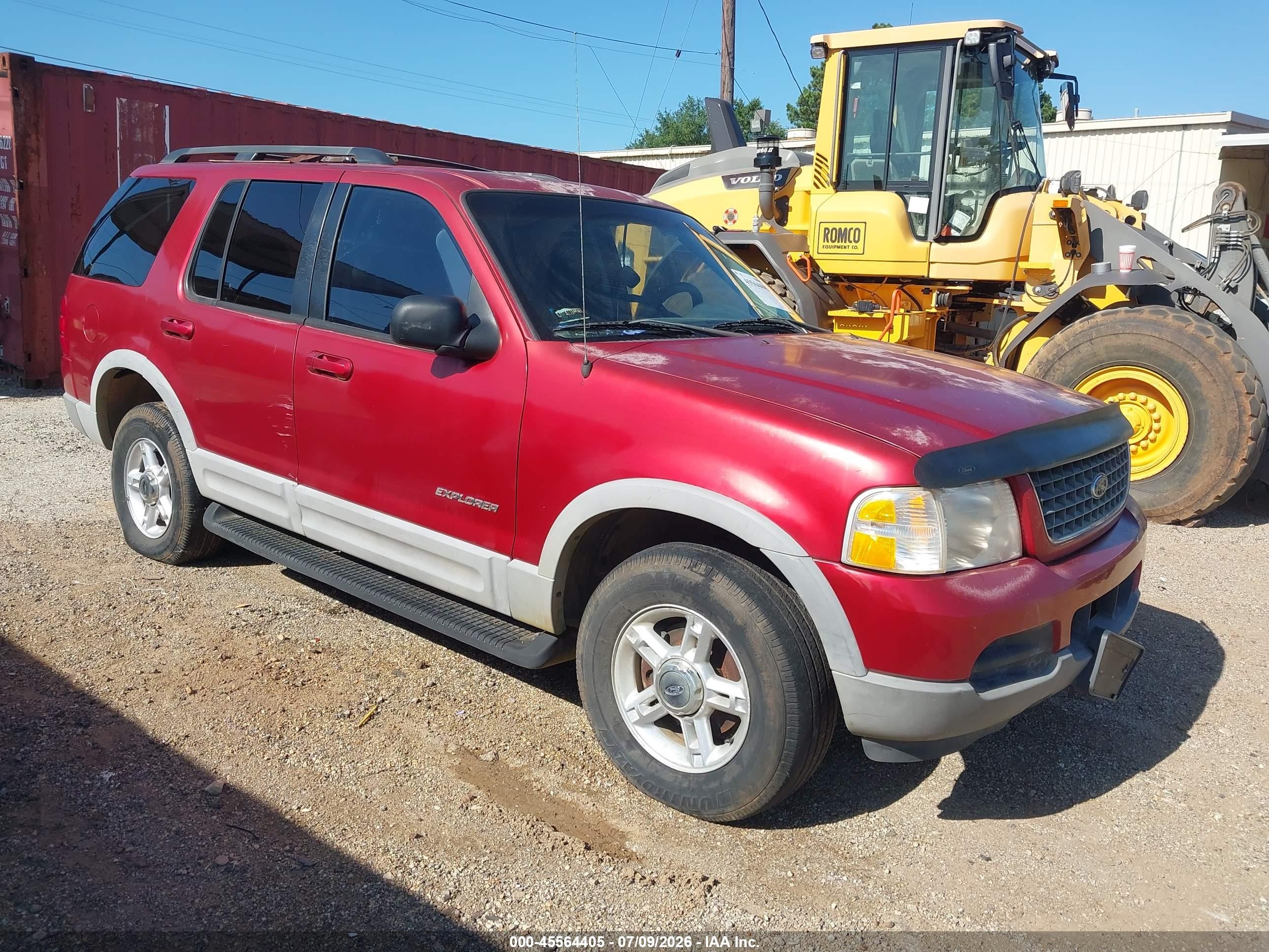 2002 Ford Explorer XLT, VIN 1FMZU63E42UB72853 — Normal wear