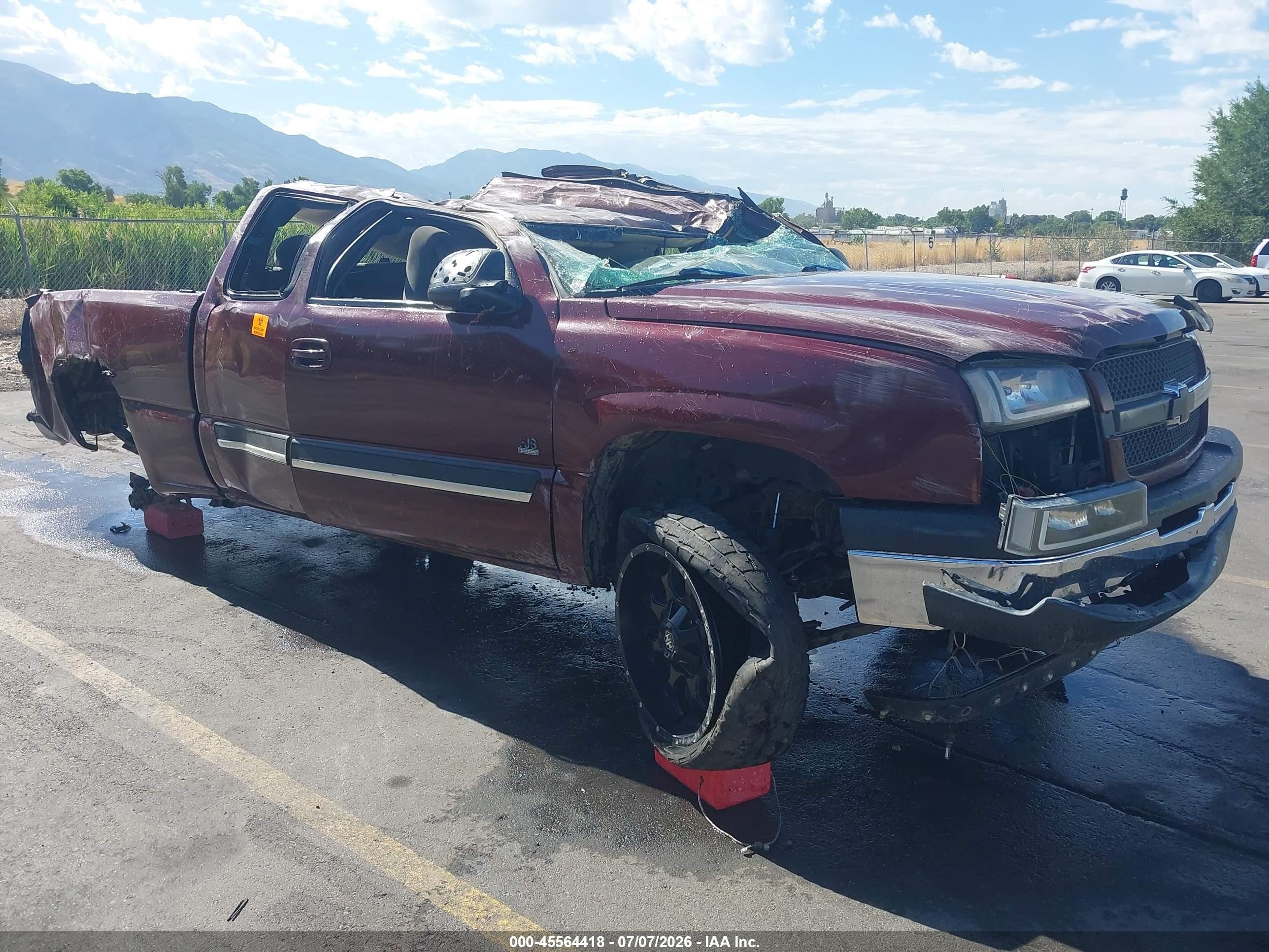2003 Chevrolet Silverado 1500 LS, VIN 1GCEK19T13E229667 — Rollover