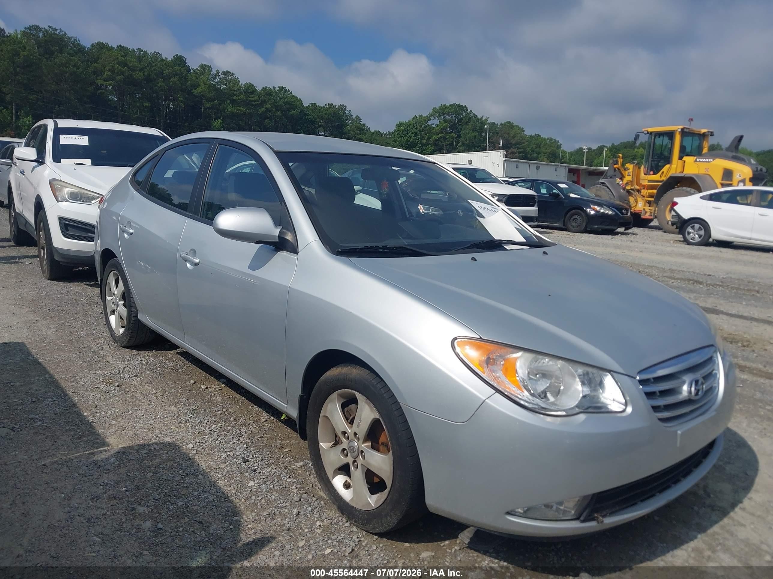 2010 Hyundai Elantra GLS, VIN KMHDU4AD0AU999577 — Normal wear