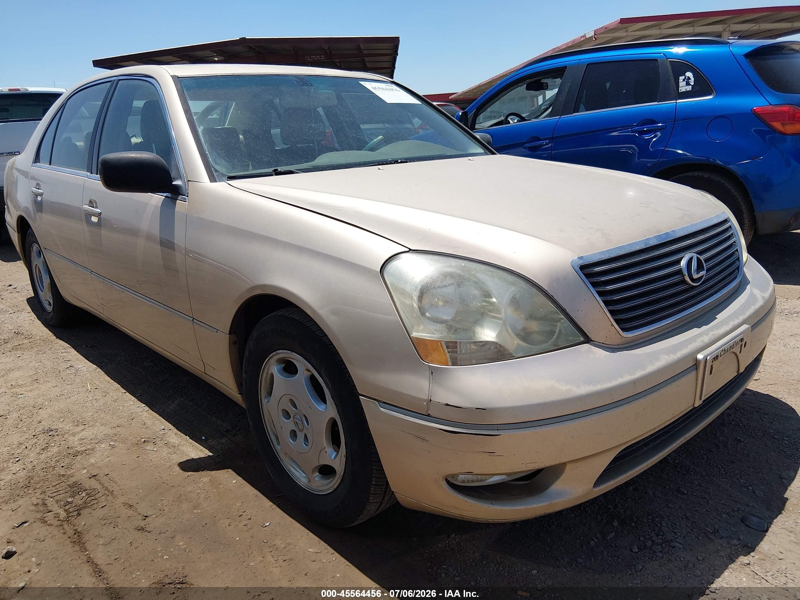 2001 Lexus LS 430, VIN JTHBN30F510015867 — Normal wear