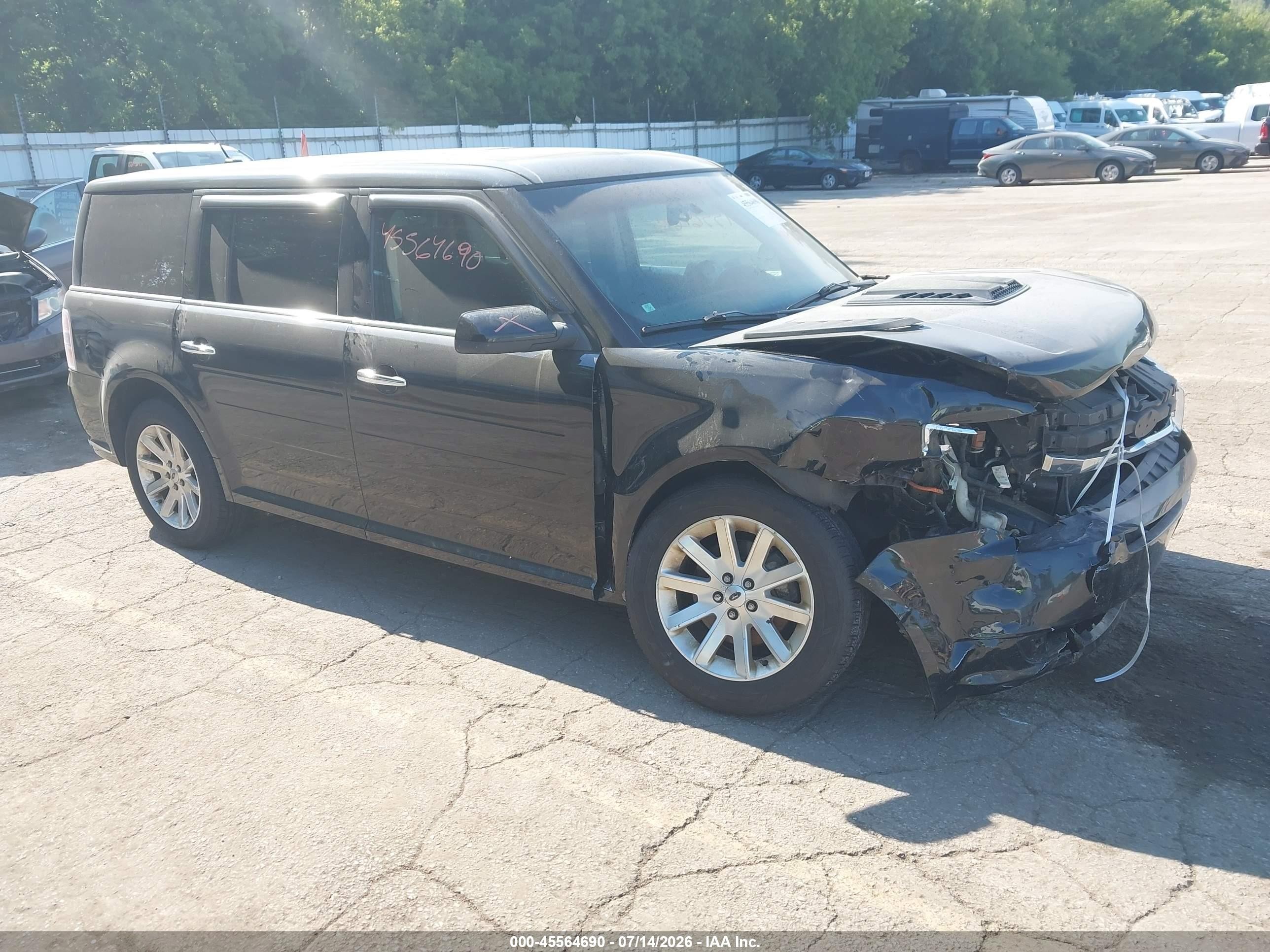 2011 Ford Flex SEL, VIN 2FMGK5CC2BBD09977 — Front end