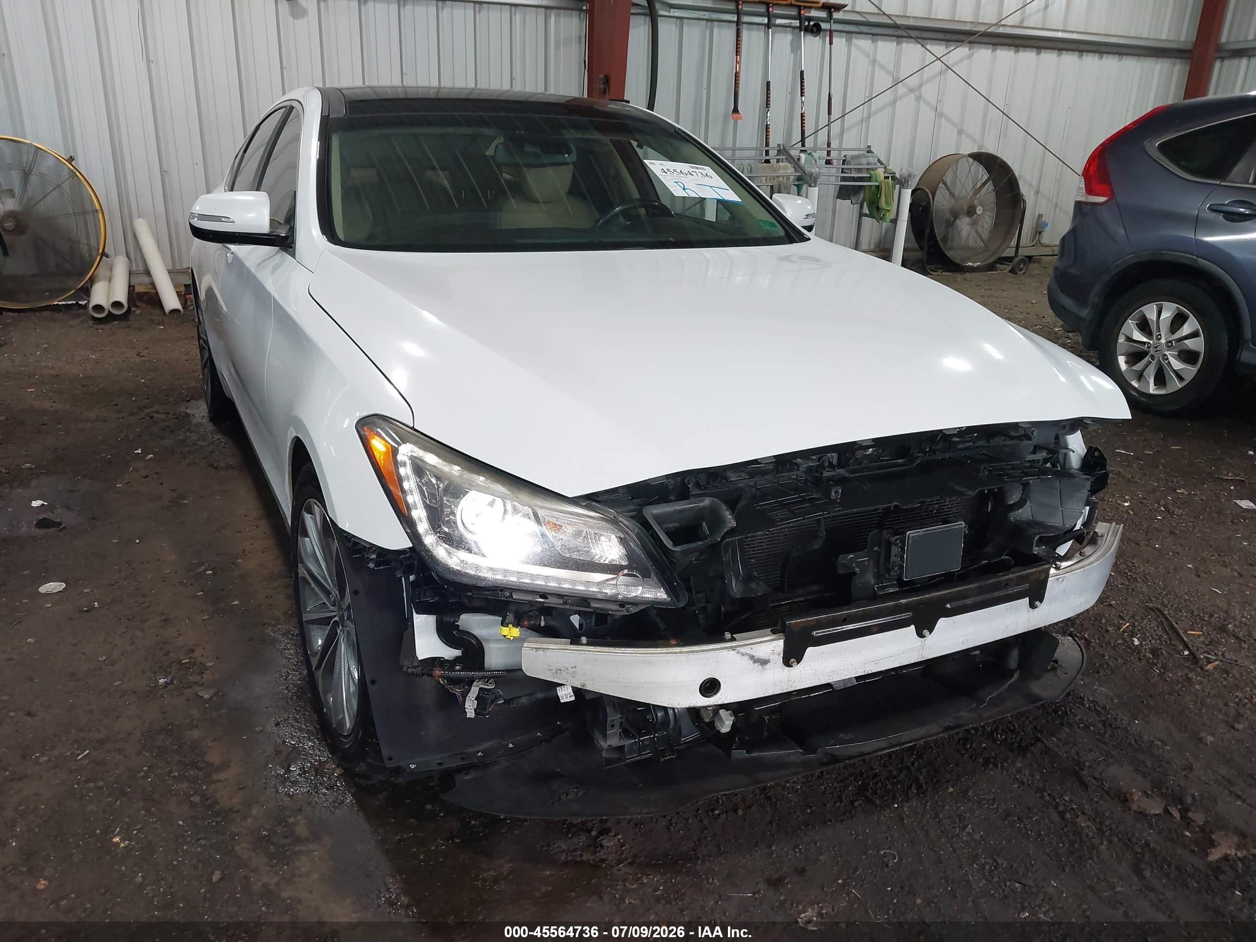 2016 Hyundai Genesis 3.8L, VIN KMHGN4JE6GU132969 — Front end