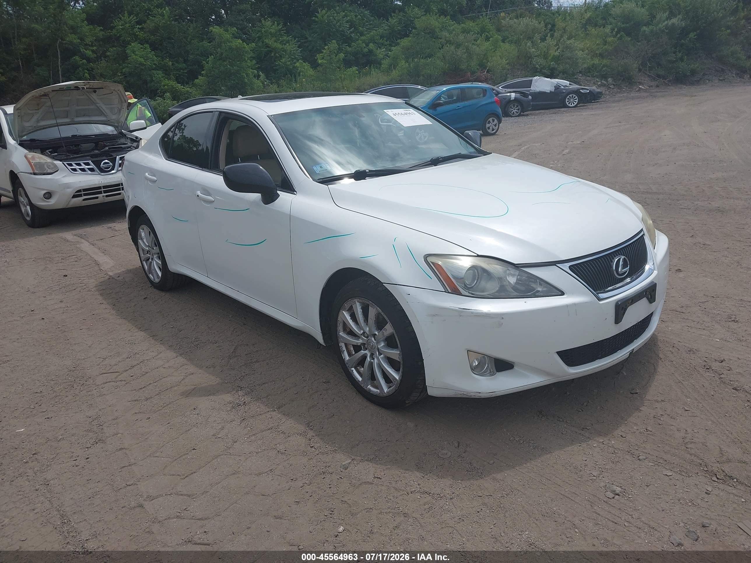 2007 Lexus IS 250, VIN JTHCK262772011781 — Side