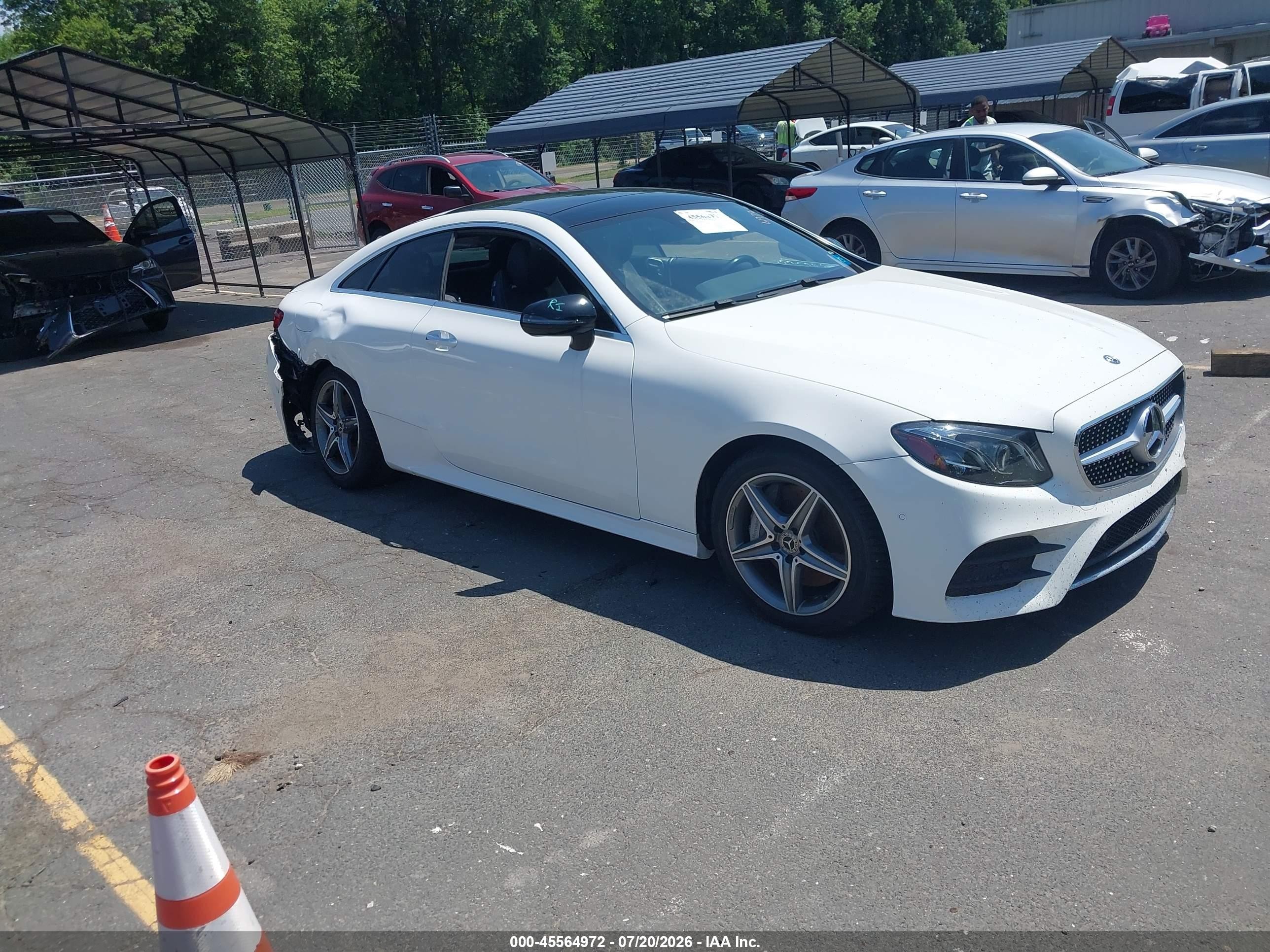 2018 Mercedes-Benz E 400, VIN WDD1J6GB1JF046937 — Rear end