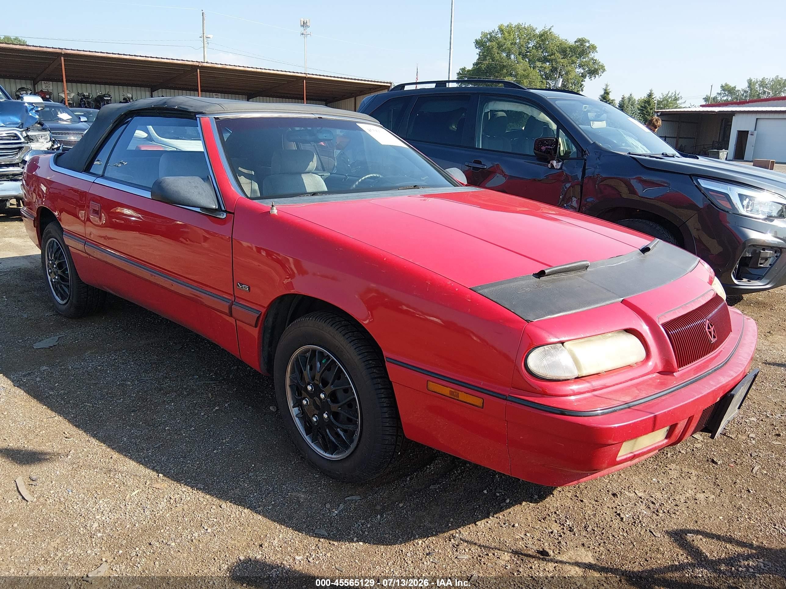 1993 Chrysler LeBaron, VIN 1C3XU453XPF552596 — Normal wear