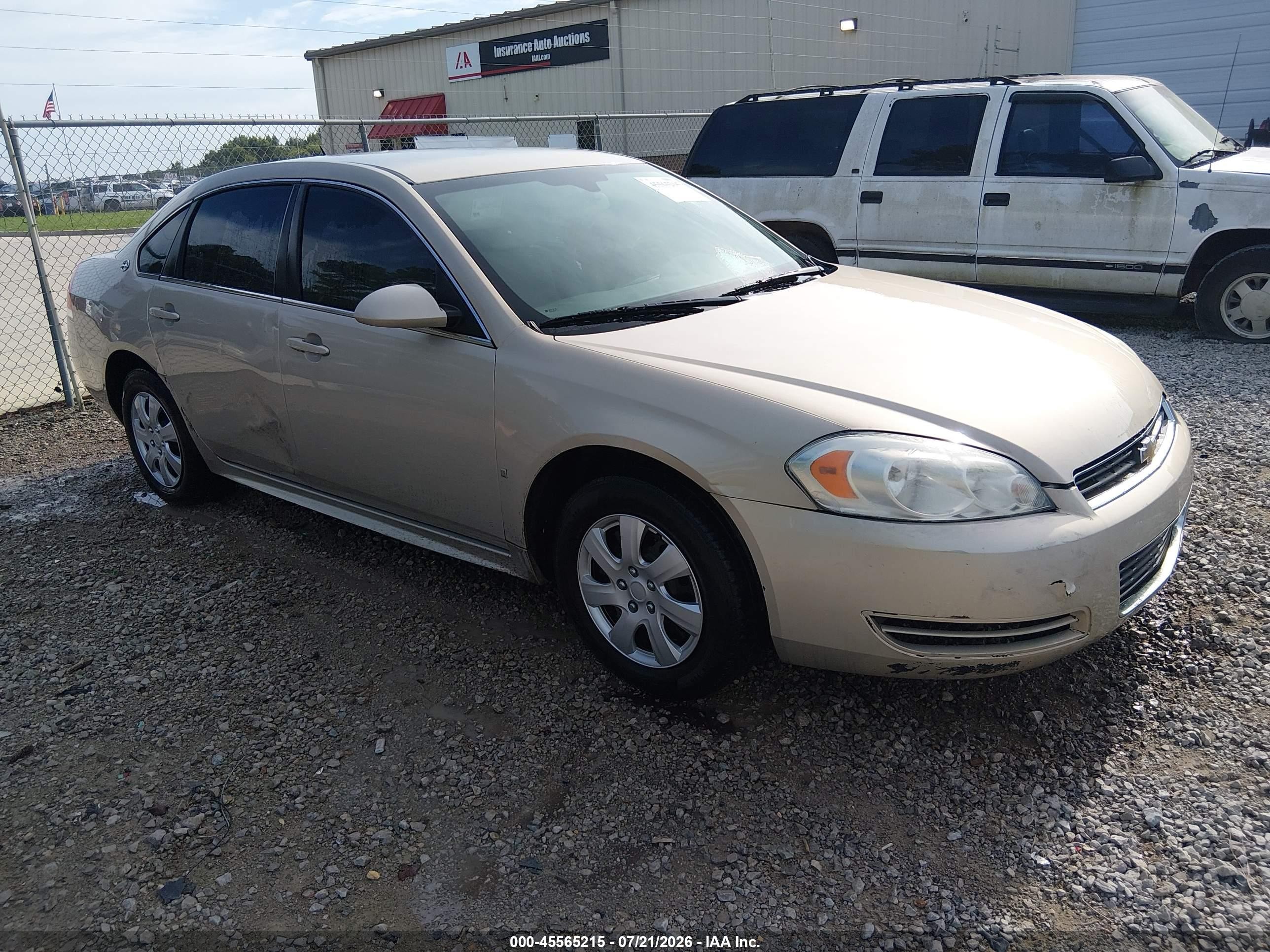 2009 Chevrolet Impala LS, VIN 2G1WB57K091116222 — Normal wear