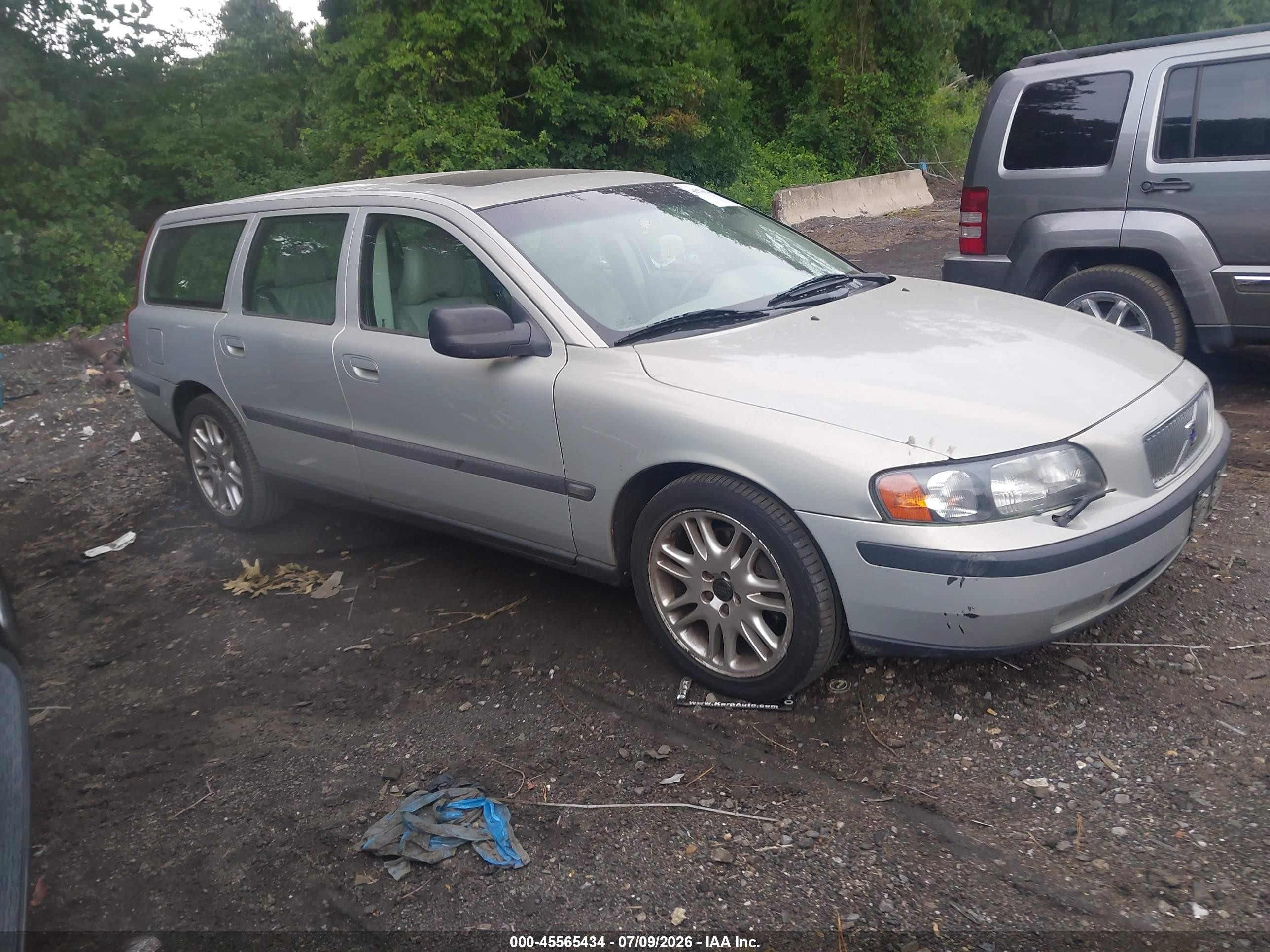 2001 Volvo V70, VIN YV1SW53D212101463 — Normal wear