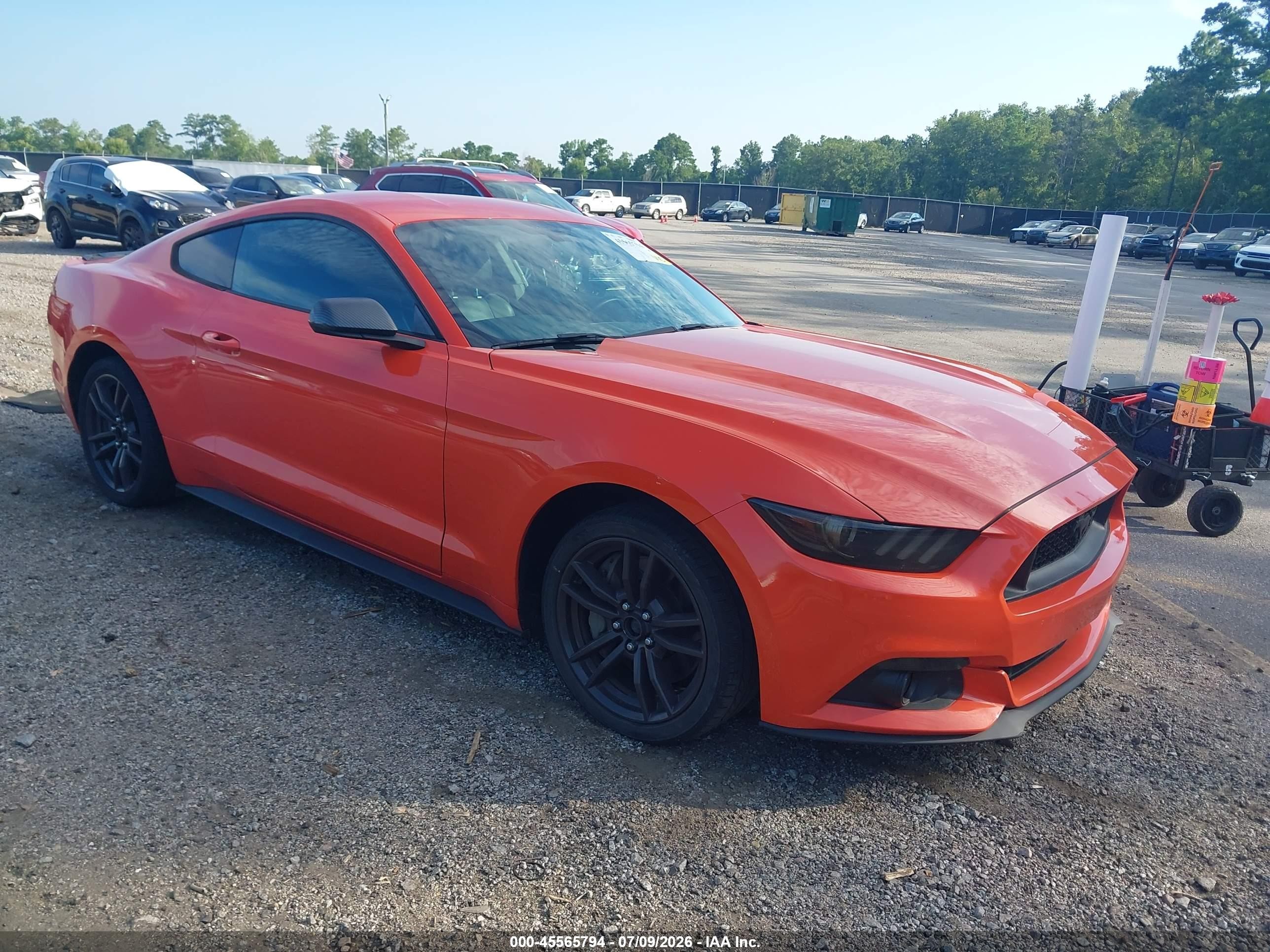 2015 Ford Mustang EcoBoost, VIN 1FA6P8TH7F5329348 — Side
