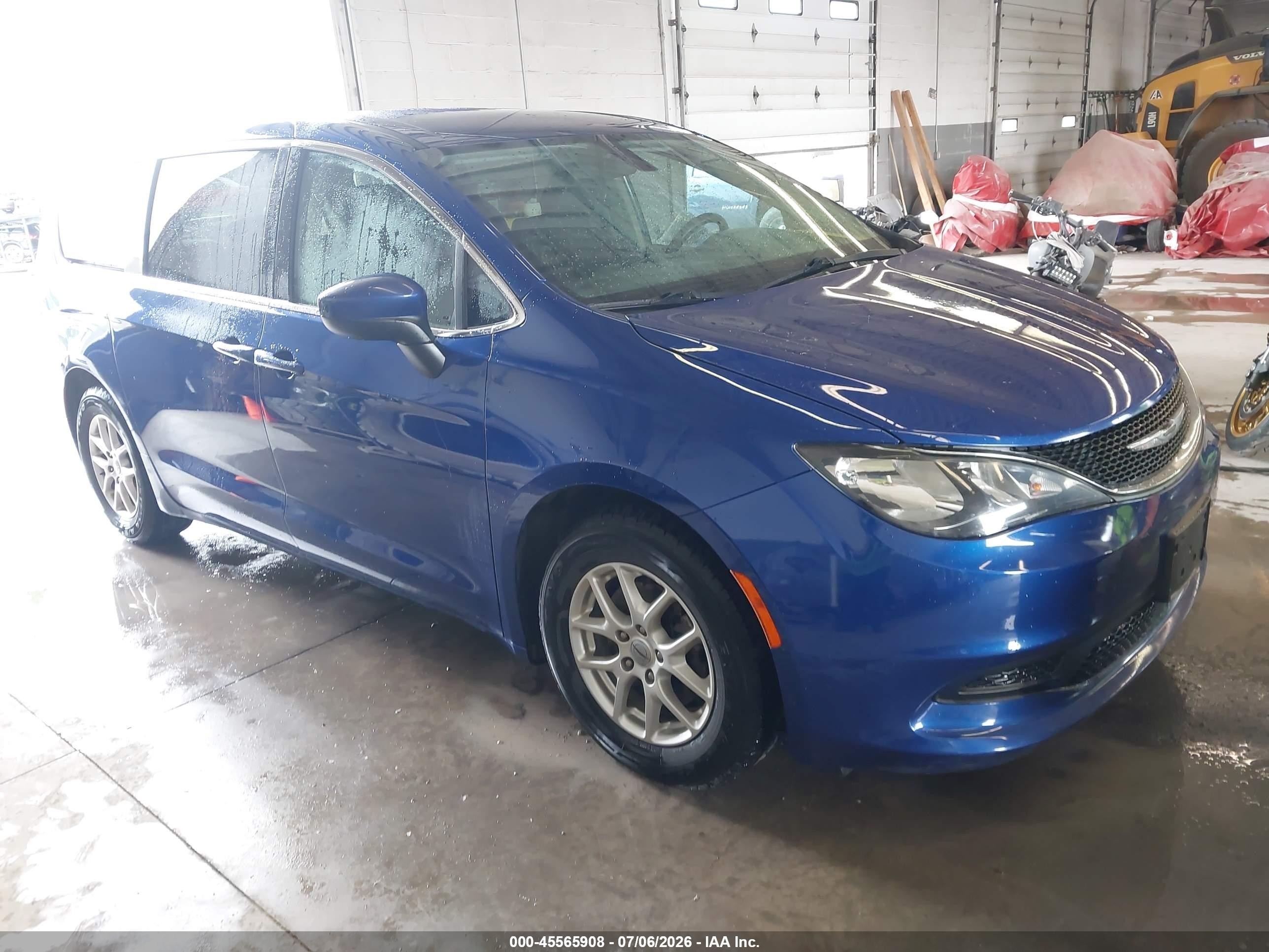2021 Chrysler Voyager LX, VIN 2C4RC1CG9MR577618 — Normal wear