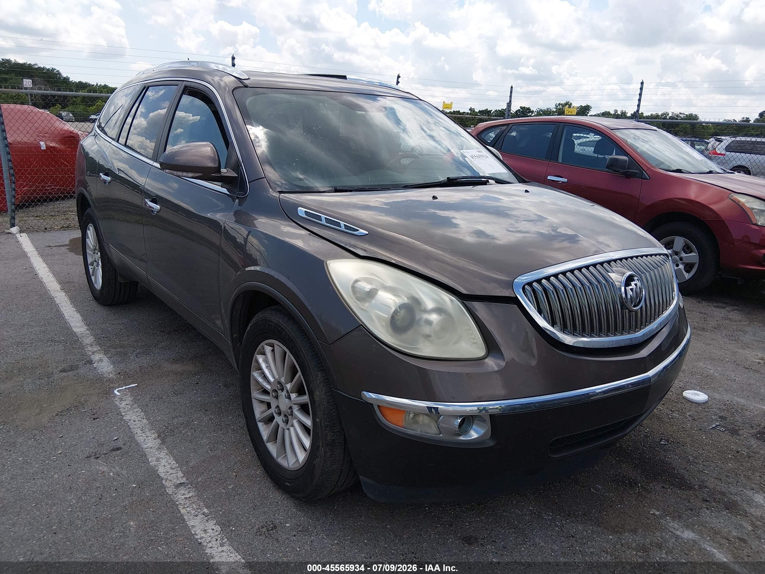 2012 Buick Enclave Leather, VIN 5GAKRCED5CJ131310 — Normal wear
