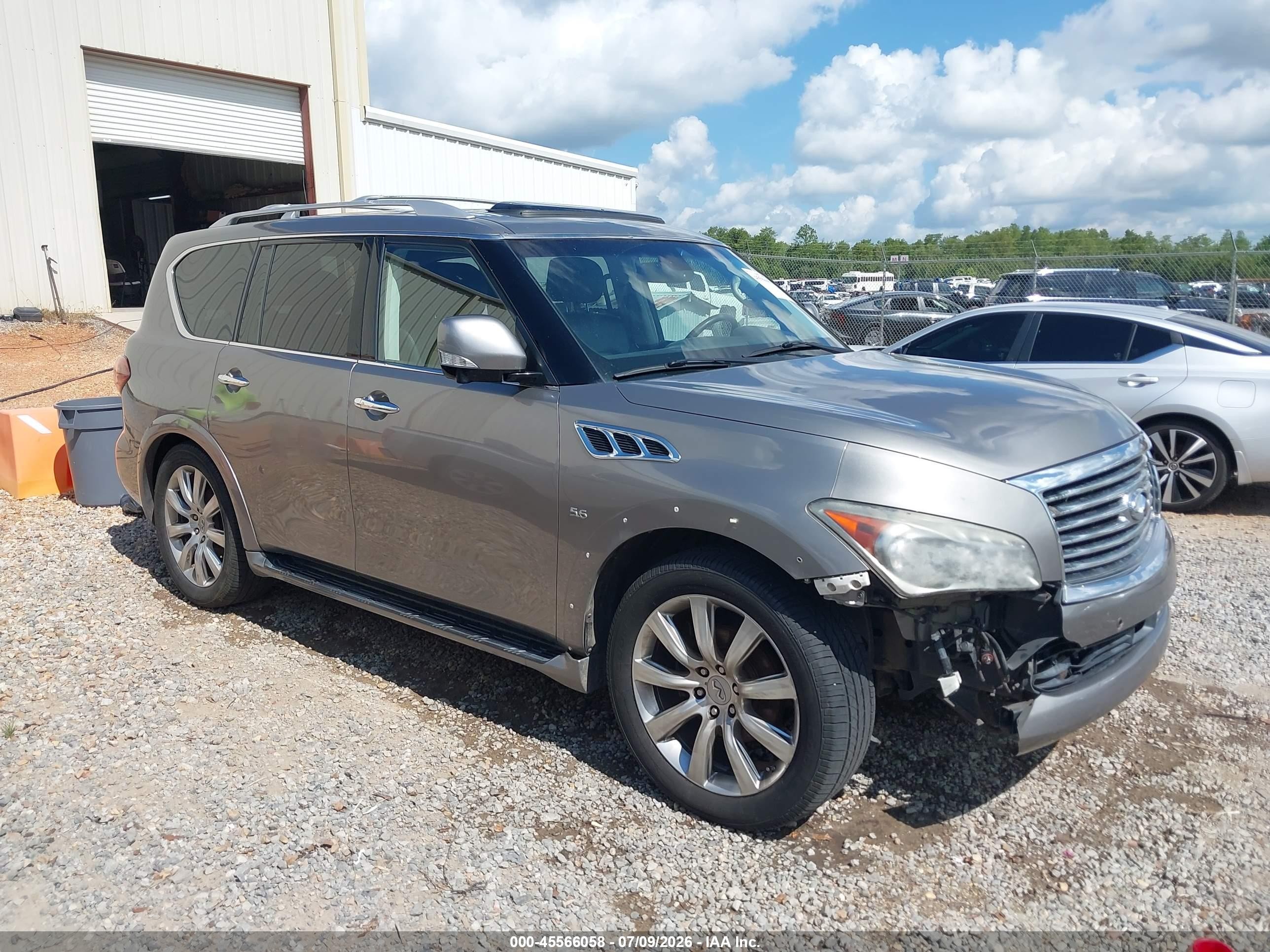 2014 Infiniti QX80, VIN JN8AZ2NE2E9063568 — Front end