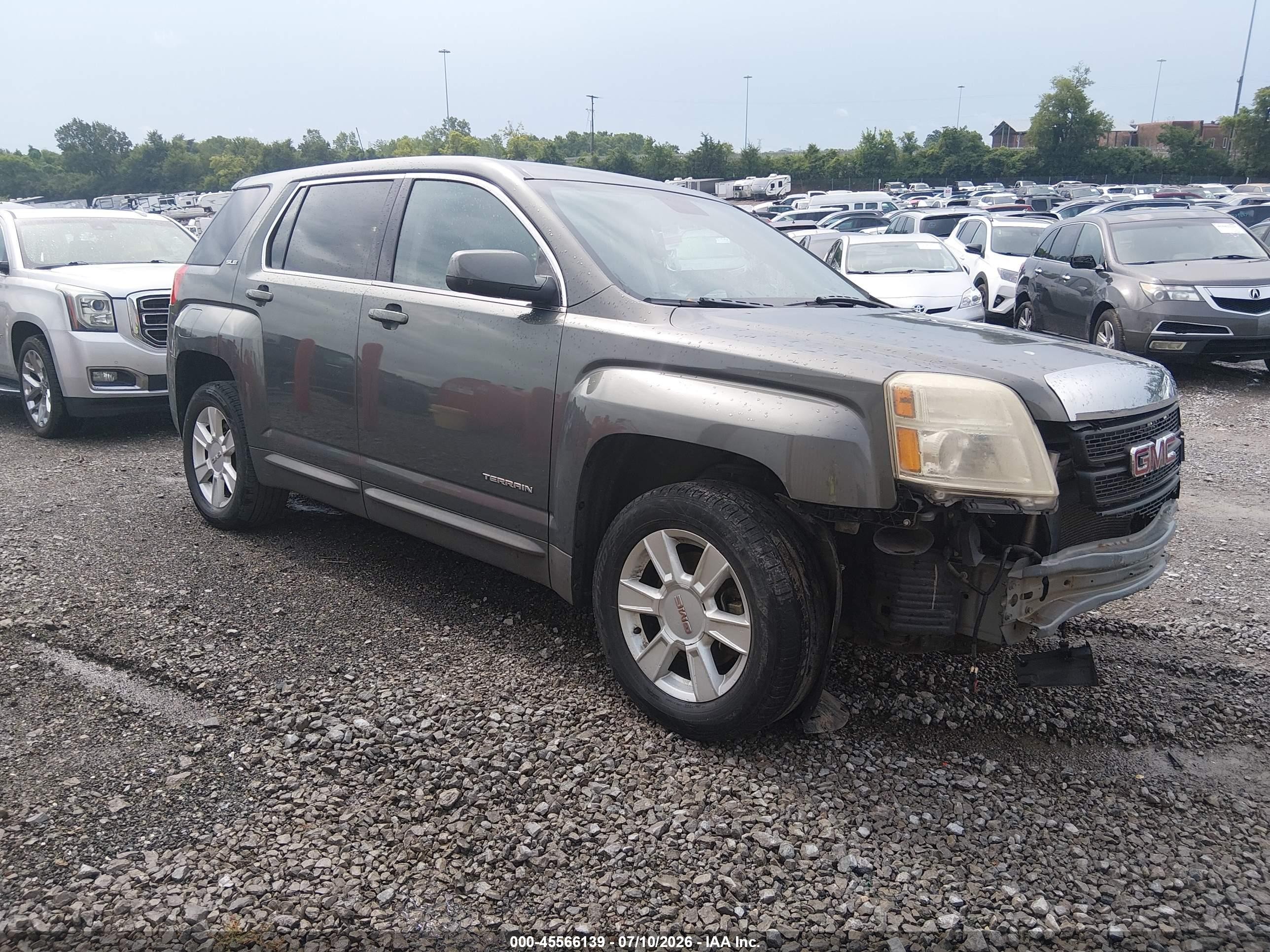 2012 GMC Terrain SLE-1, VIN 2GKALMEK1C6398798 — Front end