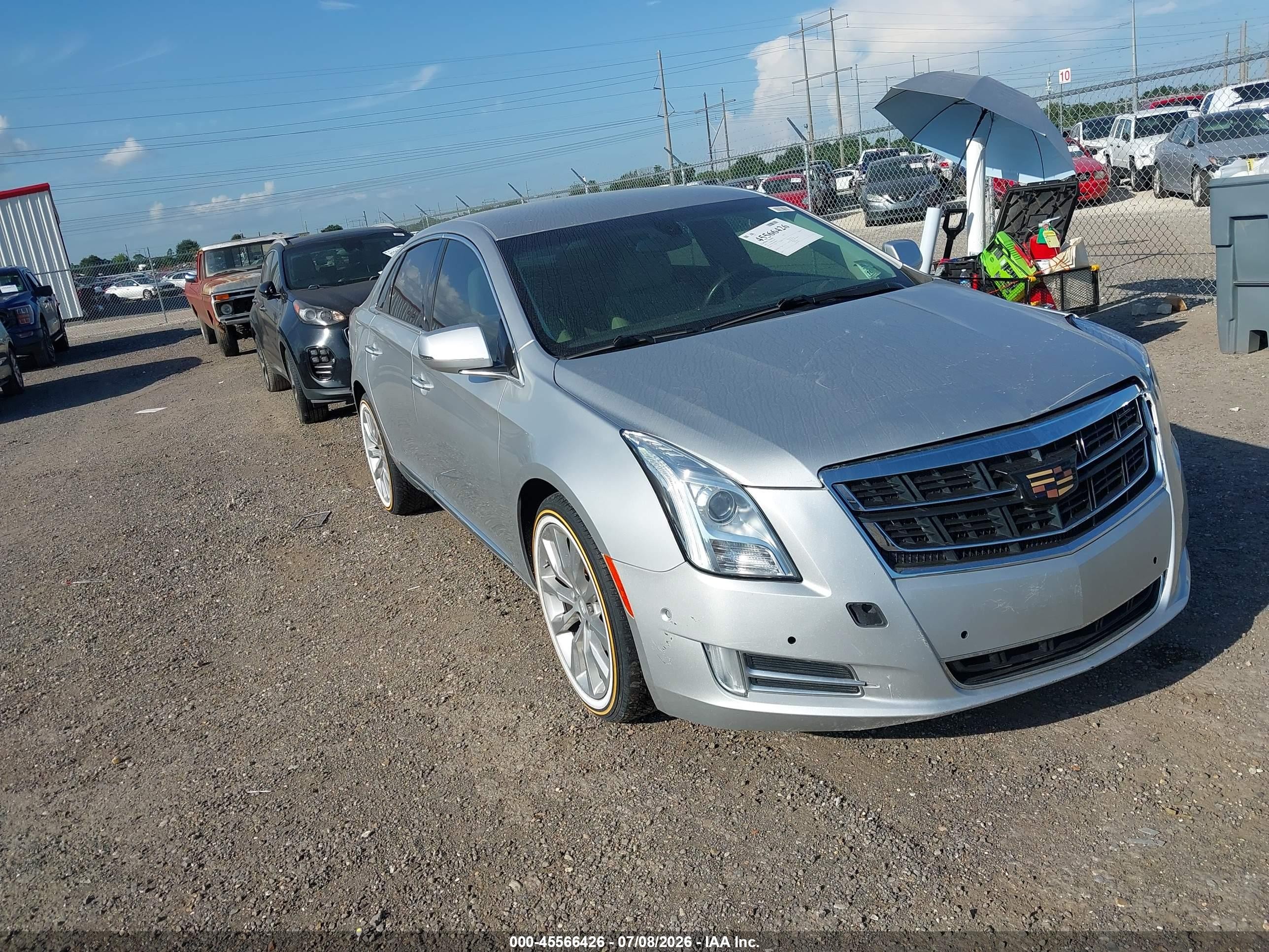 2017 Cadillac XTS Luxury, VIN 2G61M5S30H9109642 — Not stated