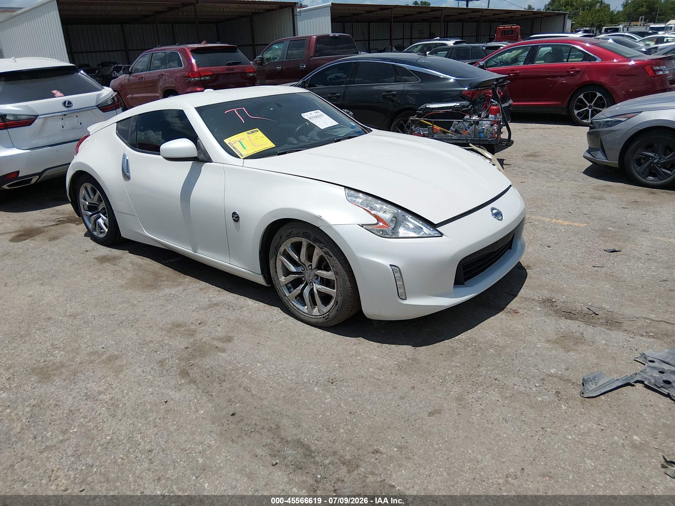 2013 Nissan 370Z, VIN JN1AZ4EH7DM881992 — Front end