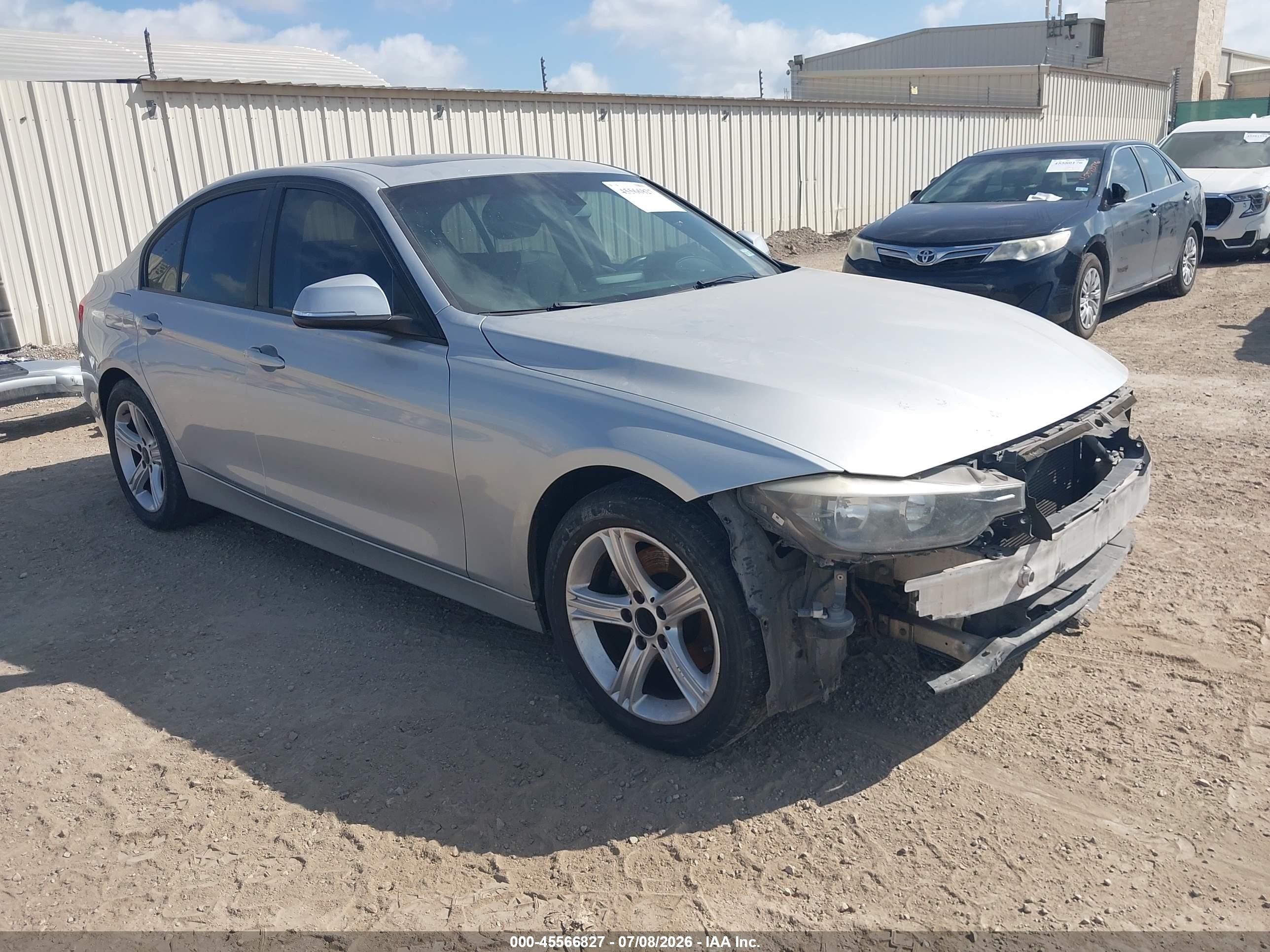 2014 BMW 3 Series 320i, VIN WBA3B1G56ENT01054 — Mechanical