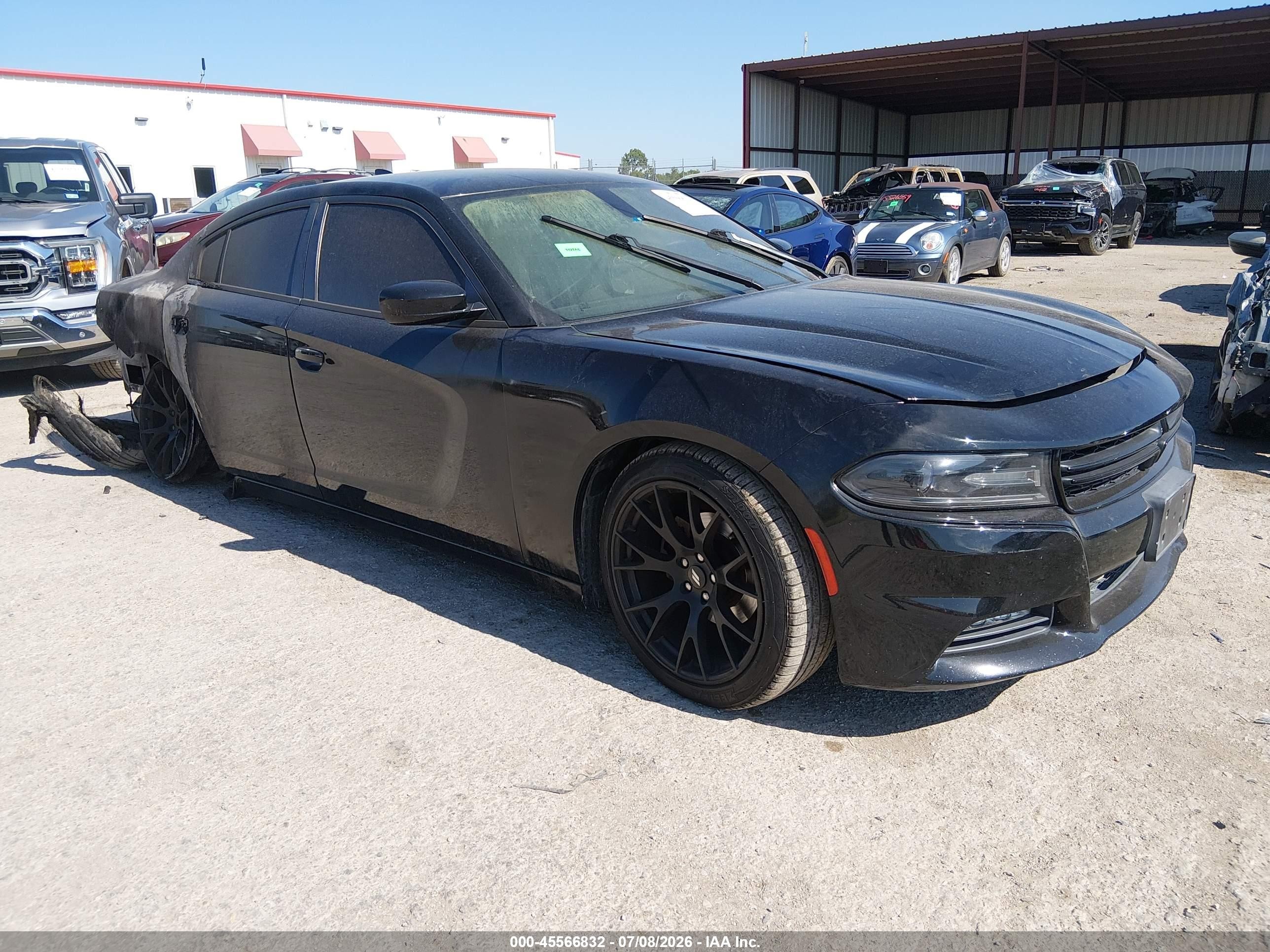2016 Dodge Charger SXT, VIN 2C3CDXHG3GH326901 — Burn
