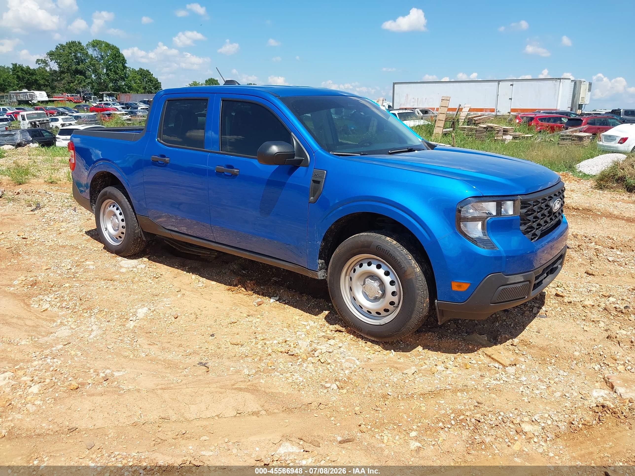 2025 Ford Maverick XL, VIN 3FTTW8BAXSRA25975 — Hail