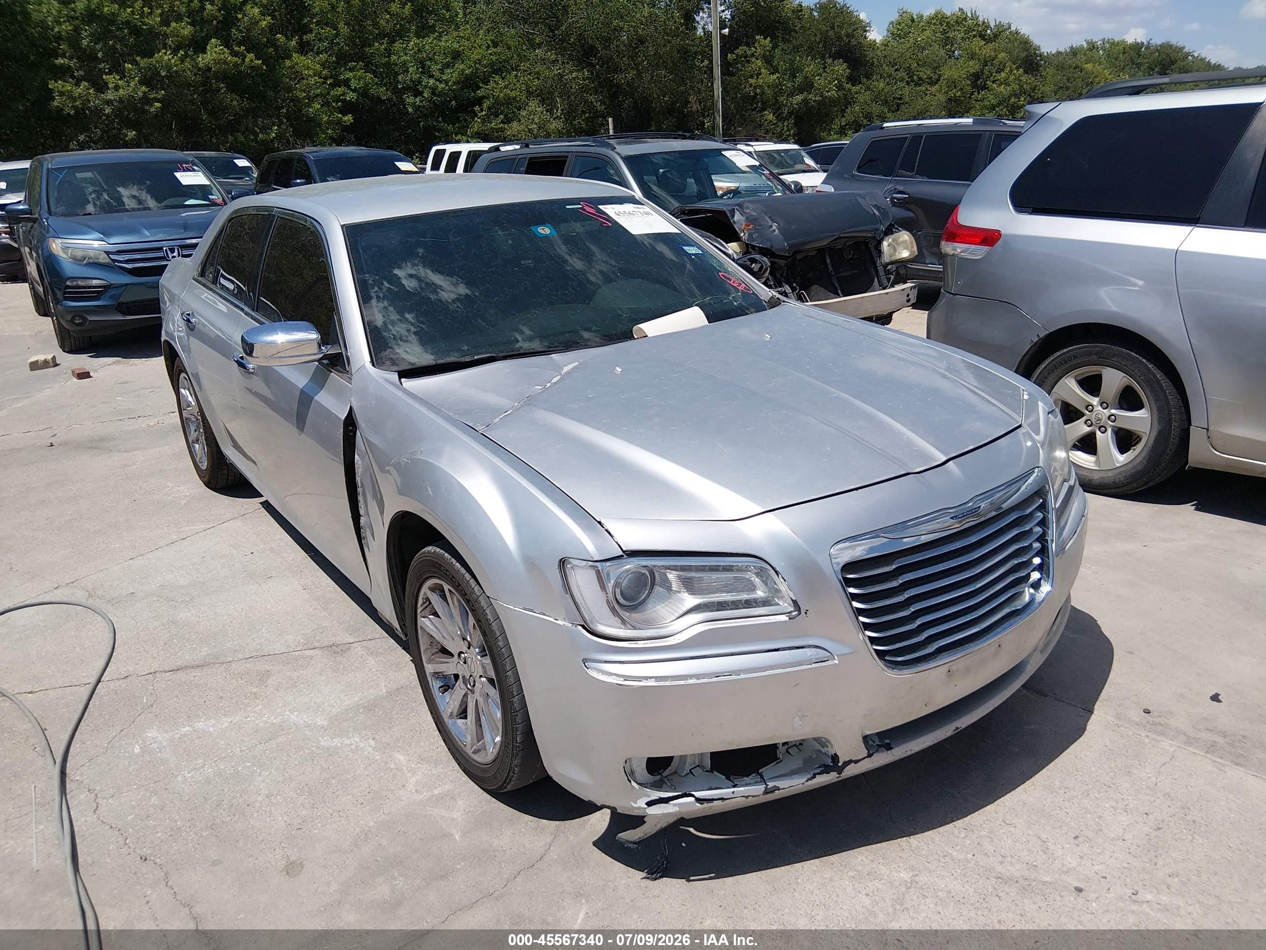 2012 Chrysler 300 Limited, VIN 2C3CCACG7CH243036 — Обычный износ