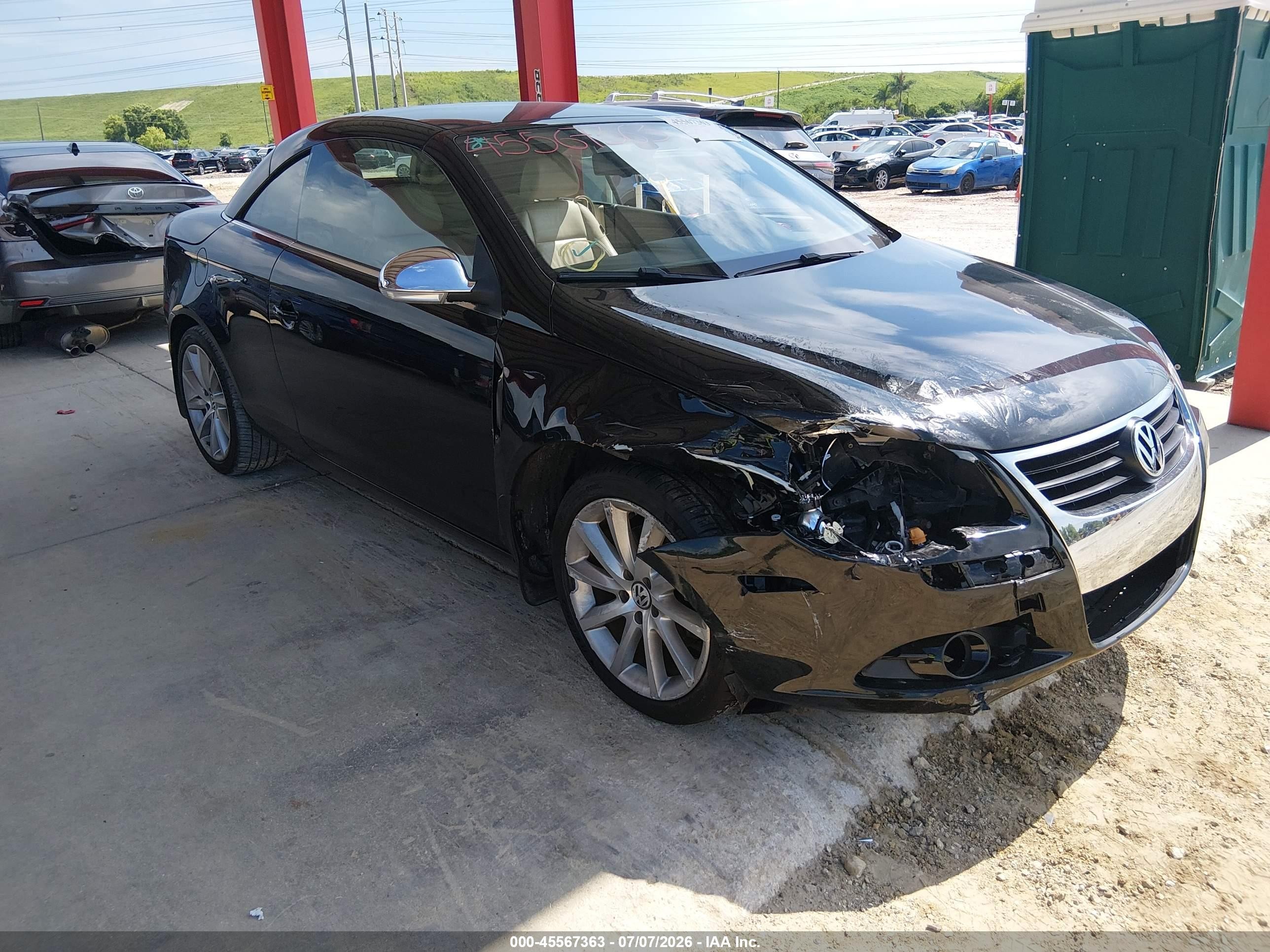 2007 Volkswagen Eos 3.2L, VIN WVWDB71F77V034294 — Front end