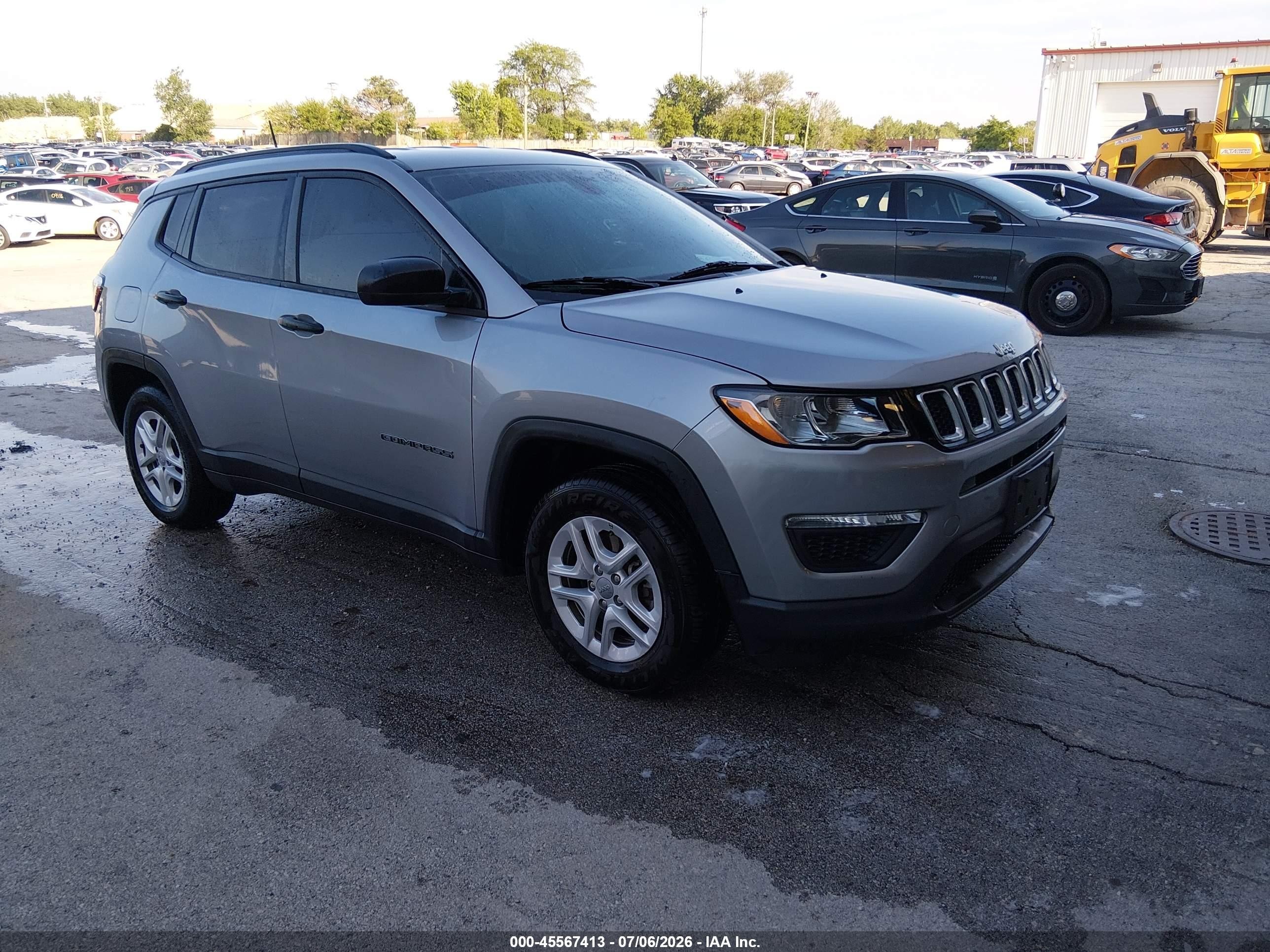 2018 Jeep Compass Sport, VIN 3C4NJCAB8JT357841 — Normal wear