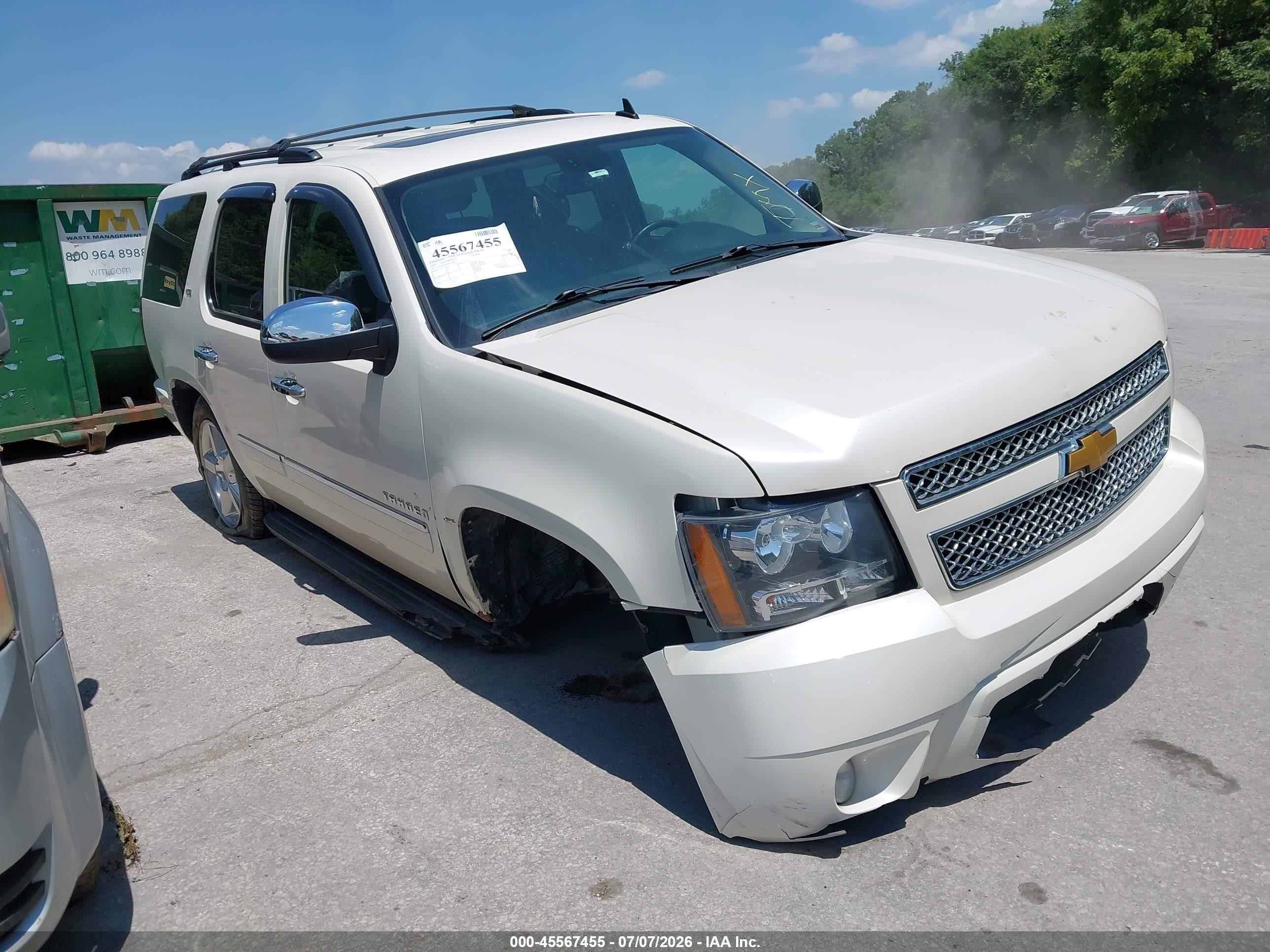 2009 Chevrolet Tahoe LTZ, VIN 1GNFK33039R217480 — Normal wear