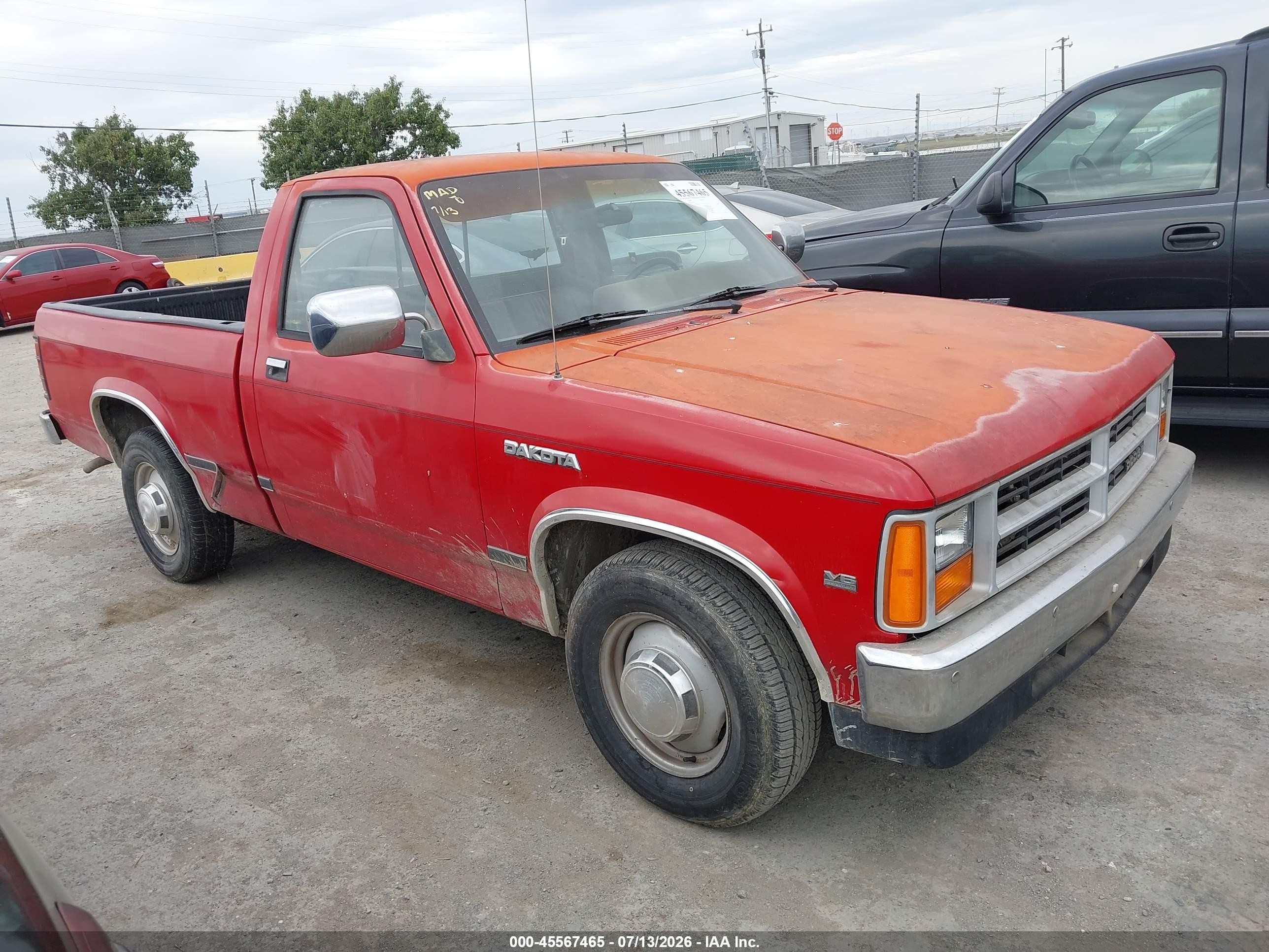 1987 Dodge Dakota, VIN 1B7GN14M2HS392370 — Normal wear