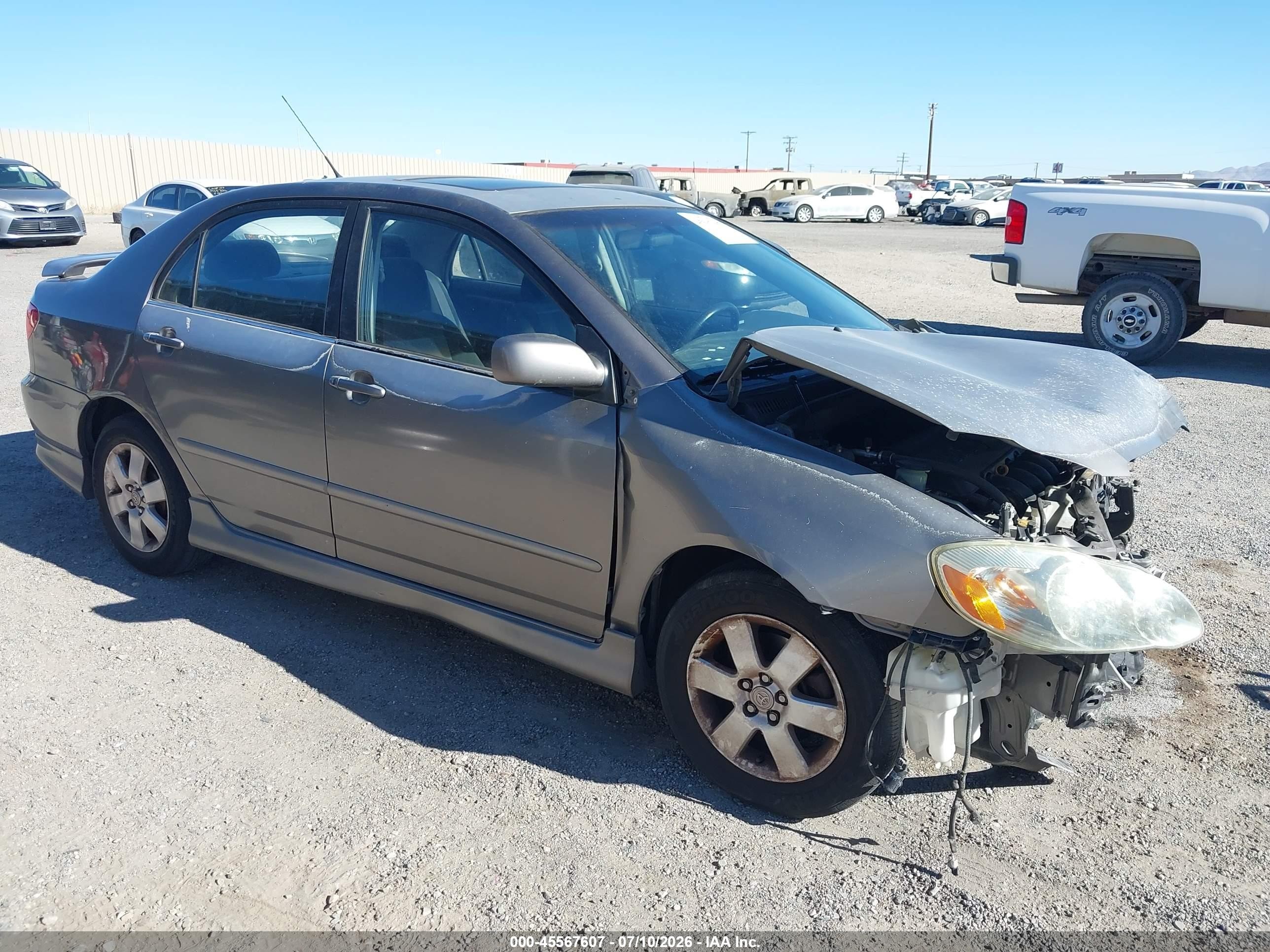 2004 Toyota Corolla LE, VIN 1NXBR32E94Z332702 — Front end