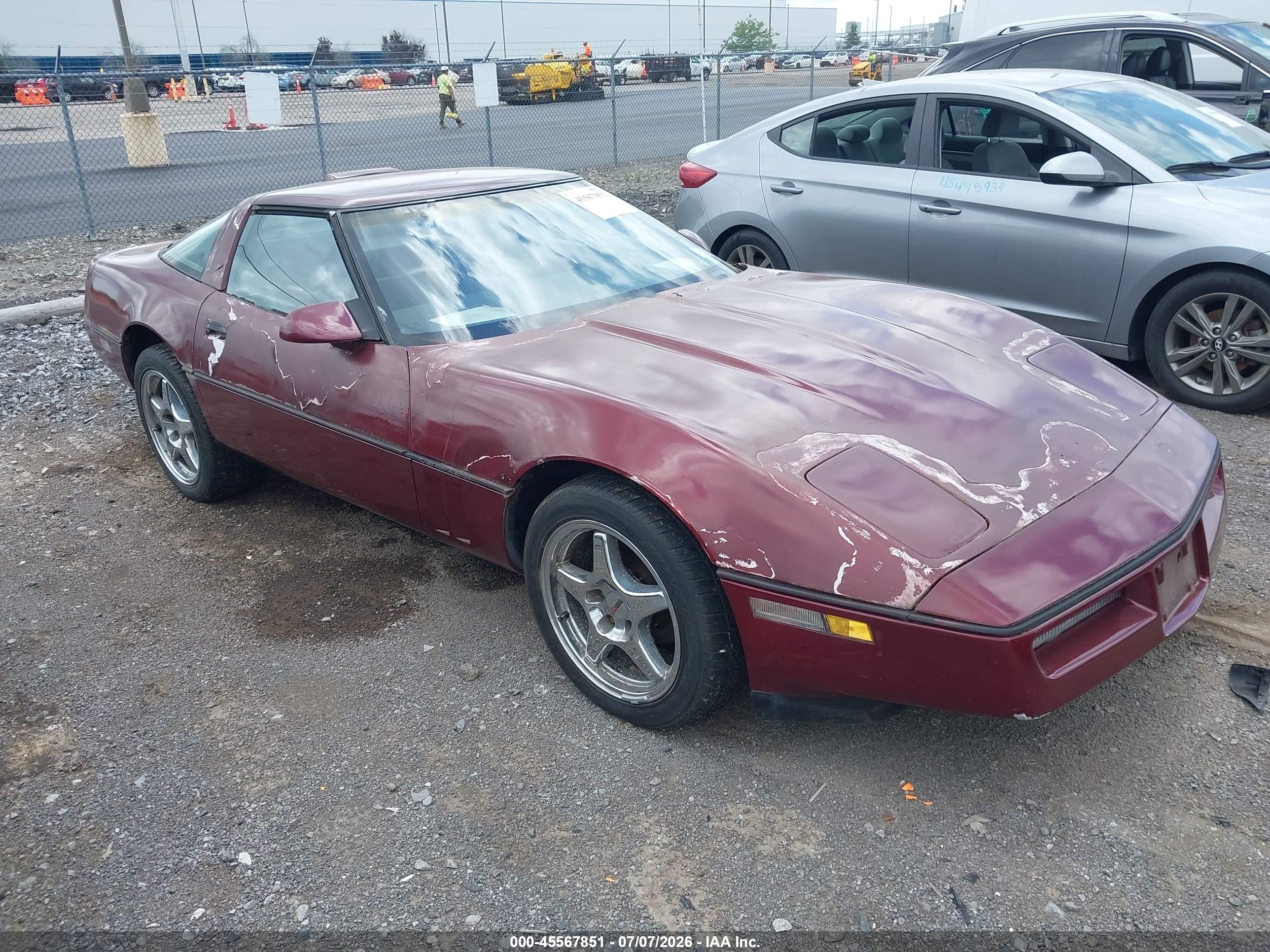 1987 Chevrolet Corvette, VIN 1G1YY2182H5122975 — Normal wear
