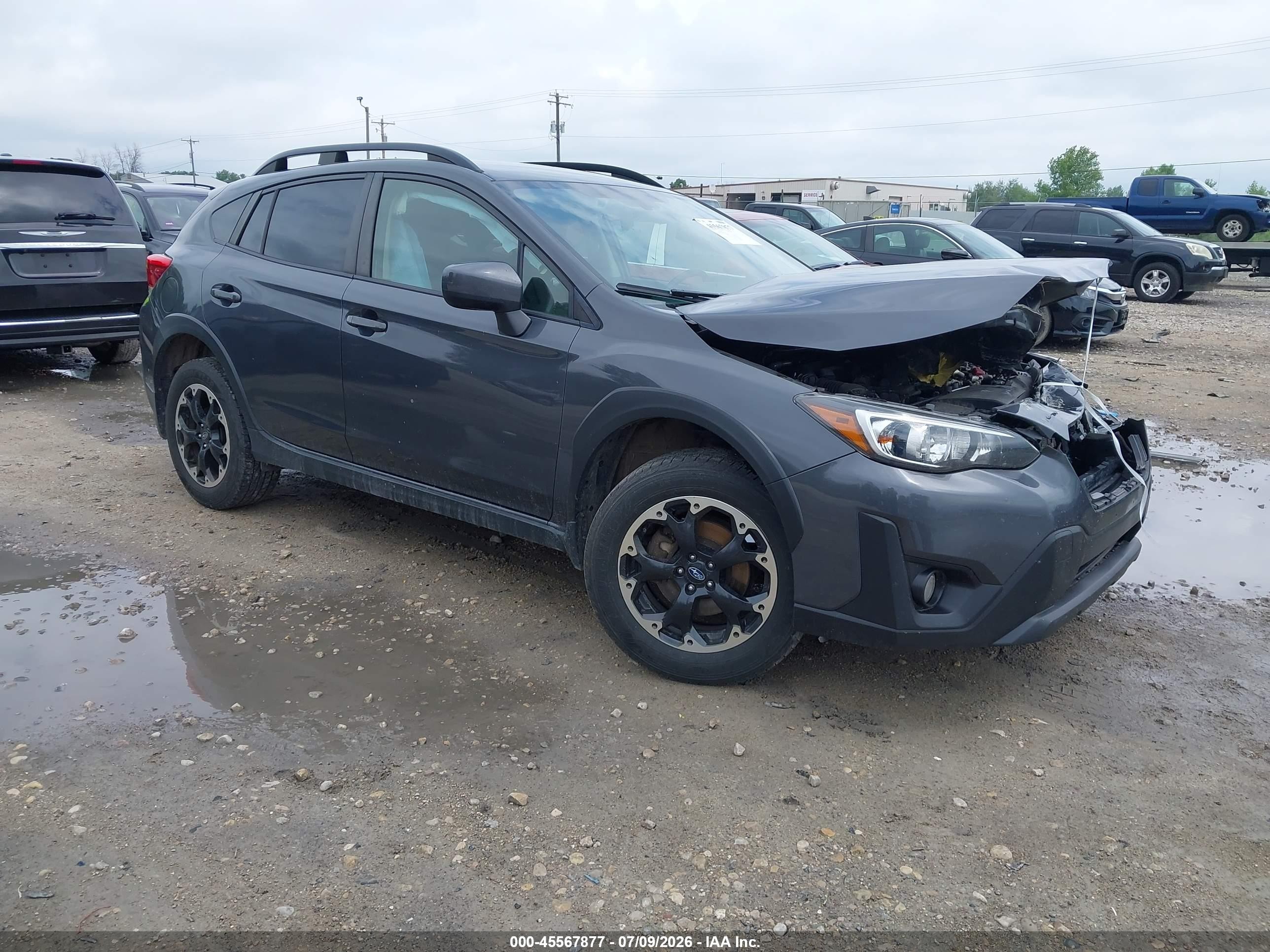 2021 Subaru Crosstrek Premium, VIN JF2GTAPC8M8261431 — Front end