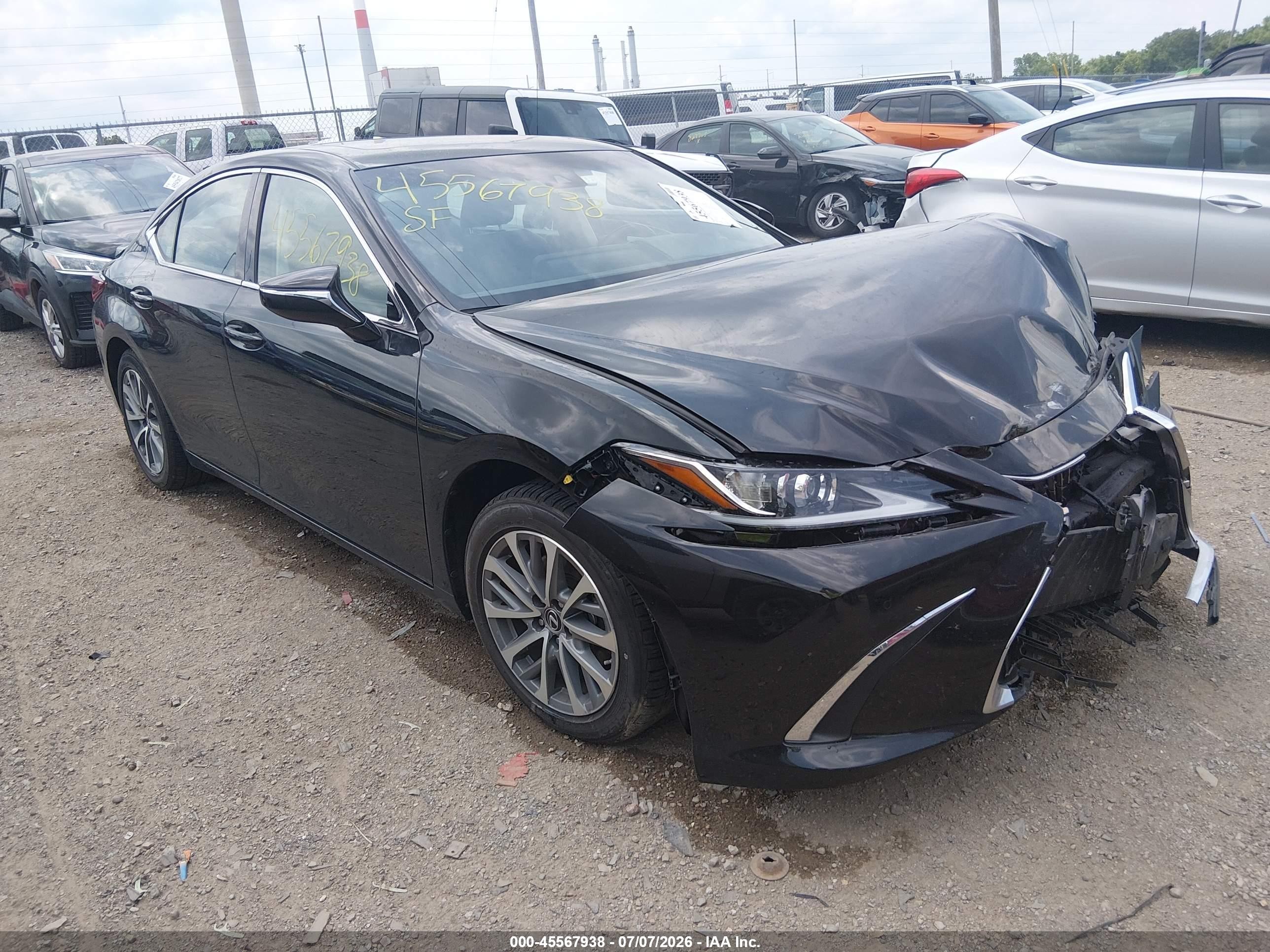 2023 Lexus ES 350, VIN 58ADZ1B10PU152869 — Перед
