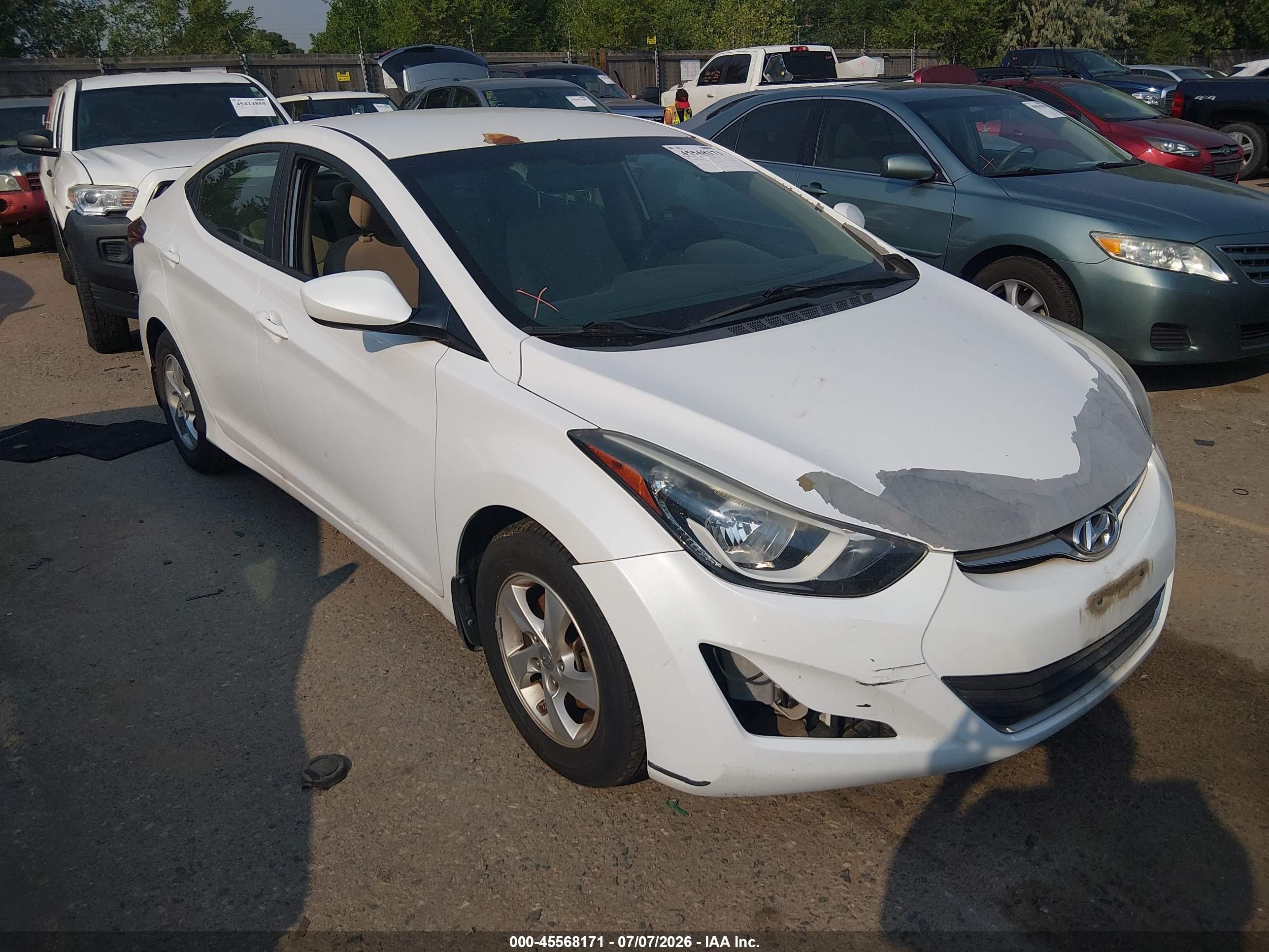 2015 Hyundai Elantra SE, VIN 5NPDH4AE5FH589795 — Normal wear