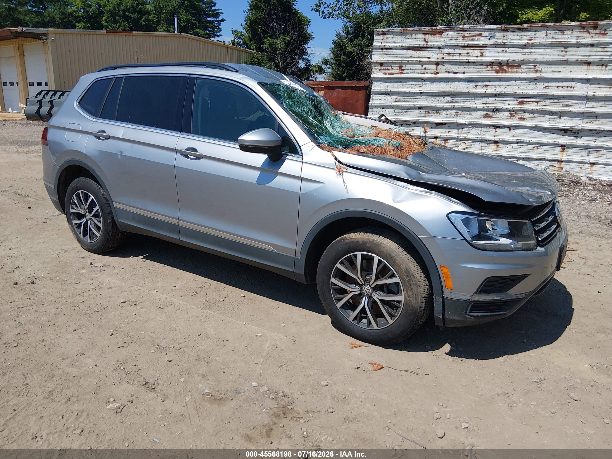 2020 Volkswagen Tiguan SE, VIN 3VV2B7AXXLM121046 — All over