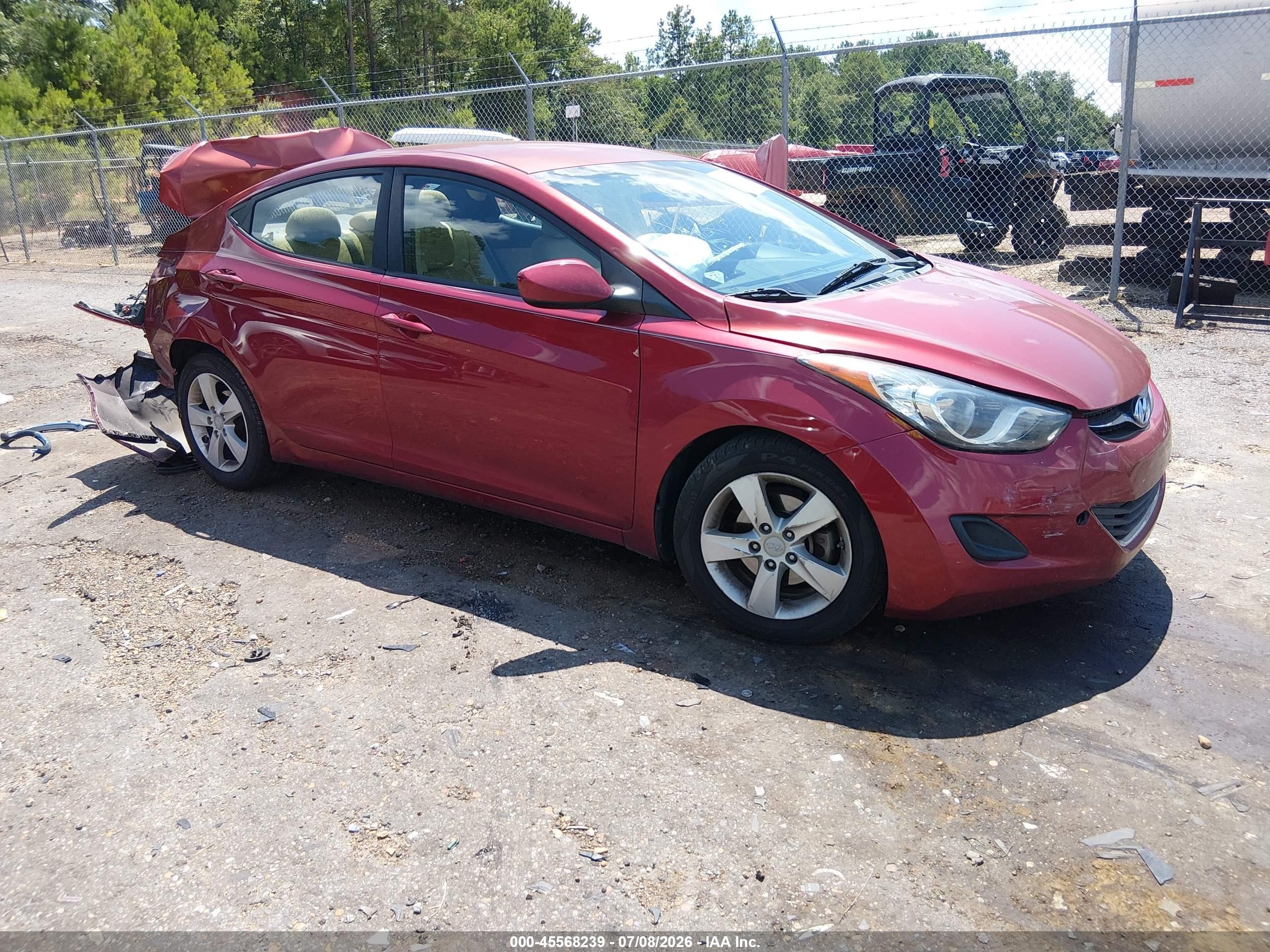 2013 Hyundai Elantra GLS, VIN 5NPDH4AE8DH309753 — Rear end