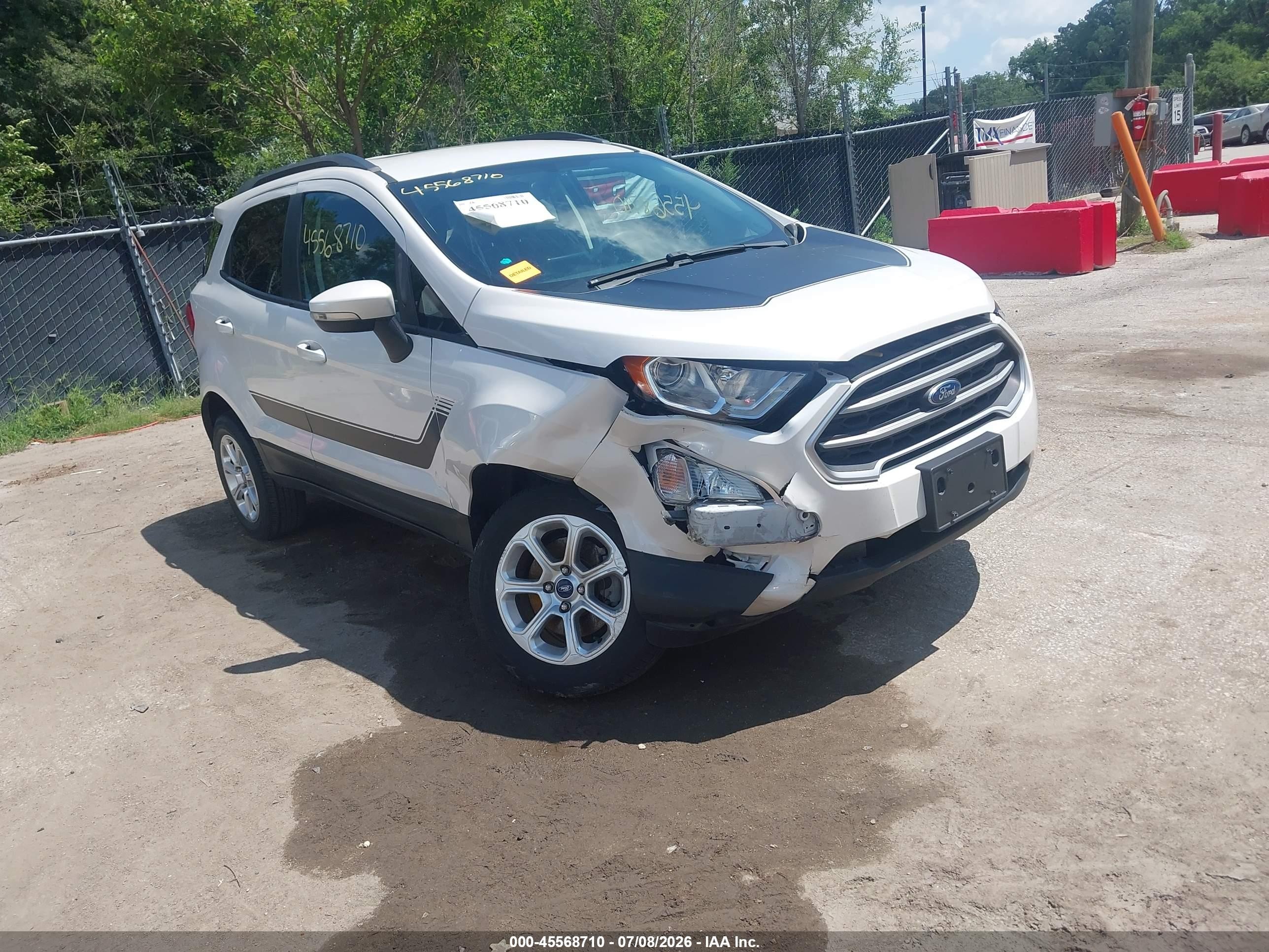 2021 Ford EcoSport SE, VIN MAJ6S3GLXMC396258 — Front end