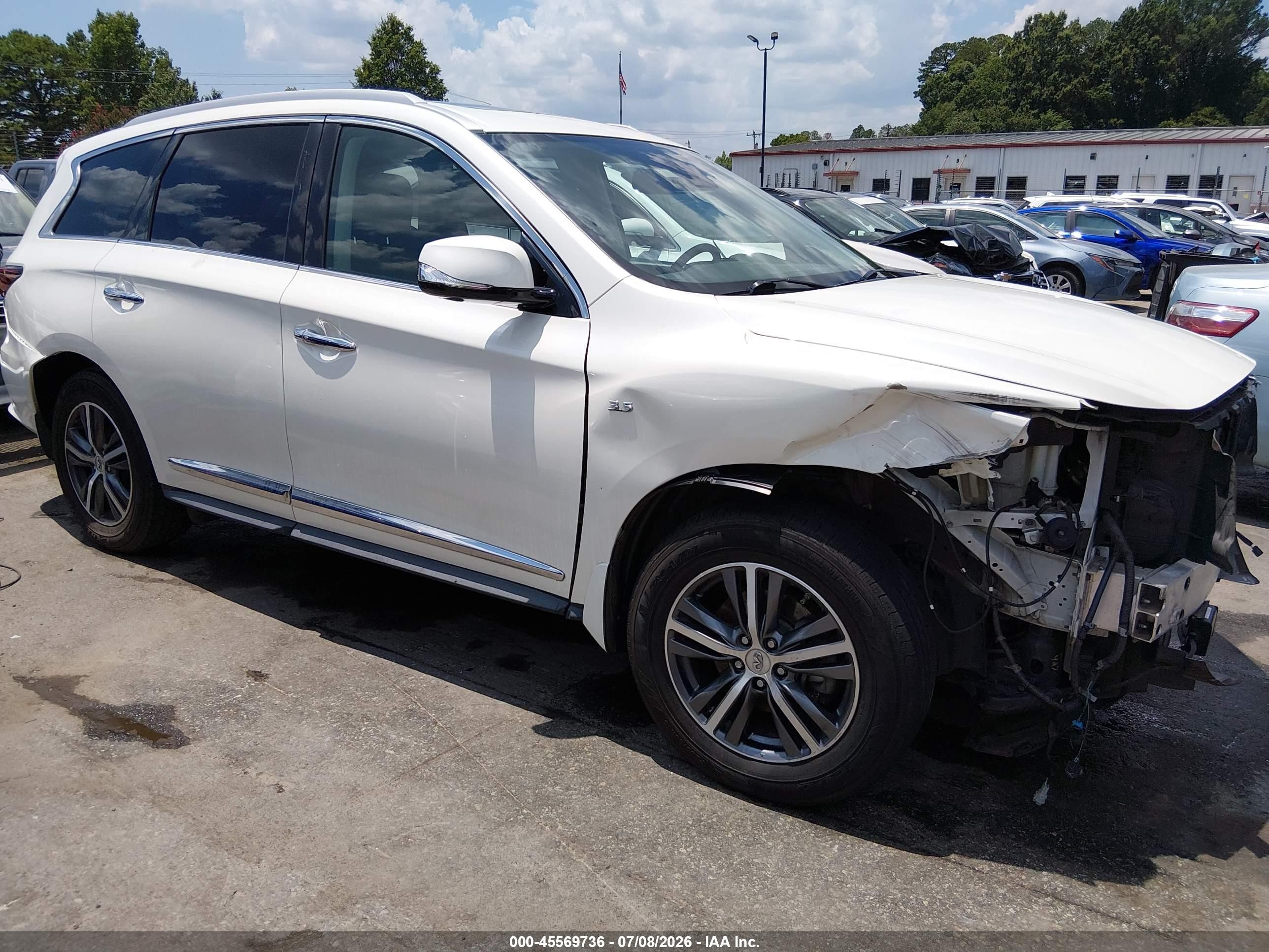 2019 Infiniti QX60 Luxe, VIN 5N1DL0MN8KC520765 — Перед